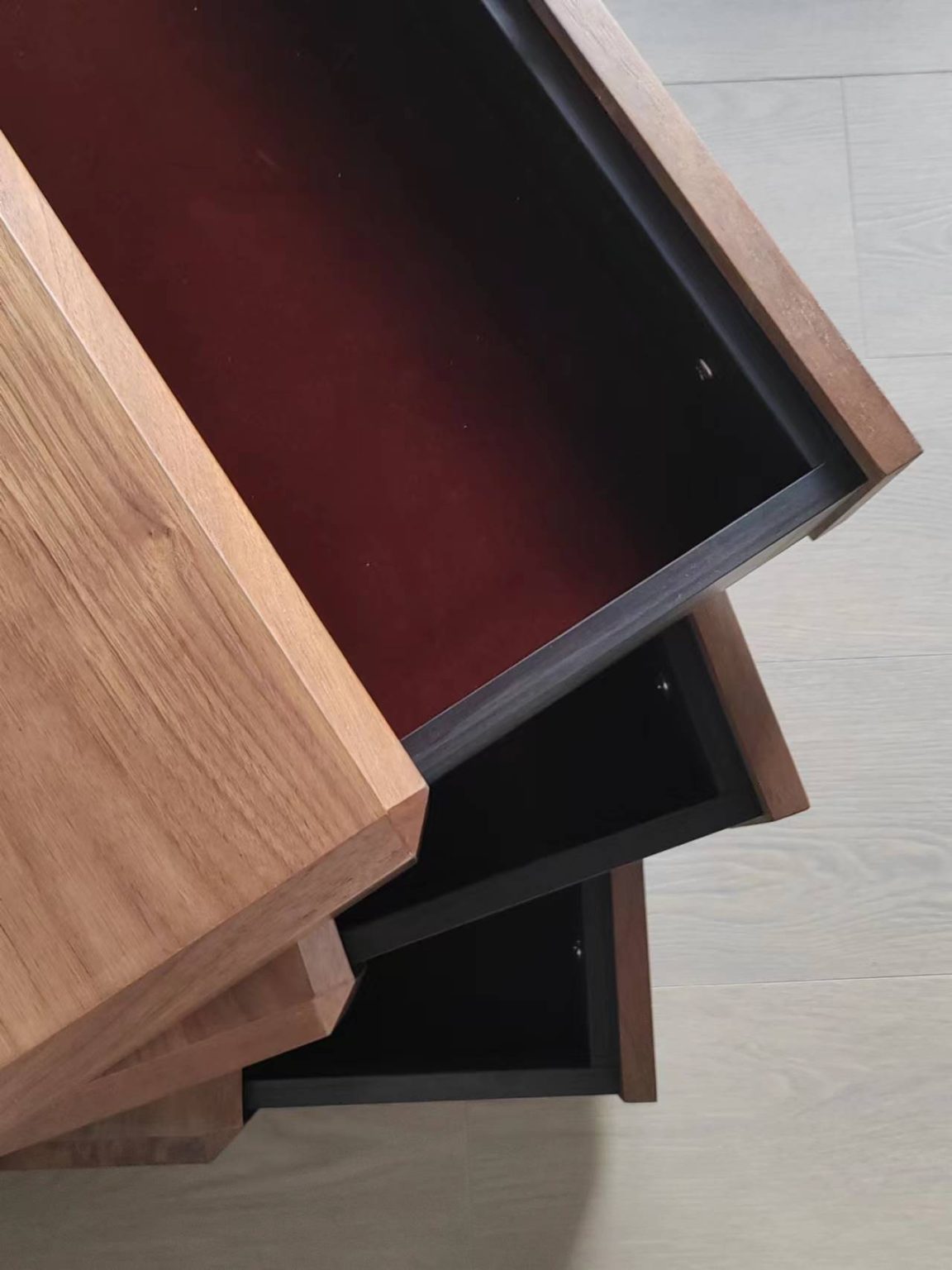 01 Nightstand 2