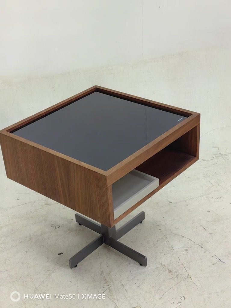 02 Nightstand 5
