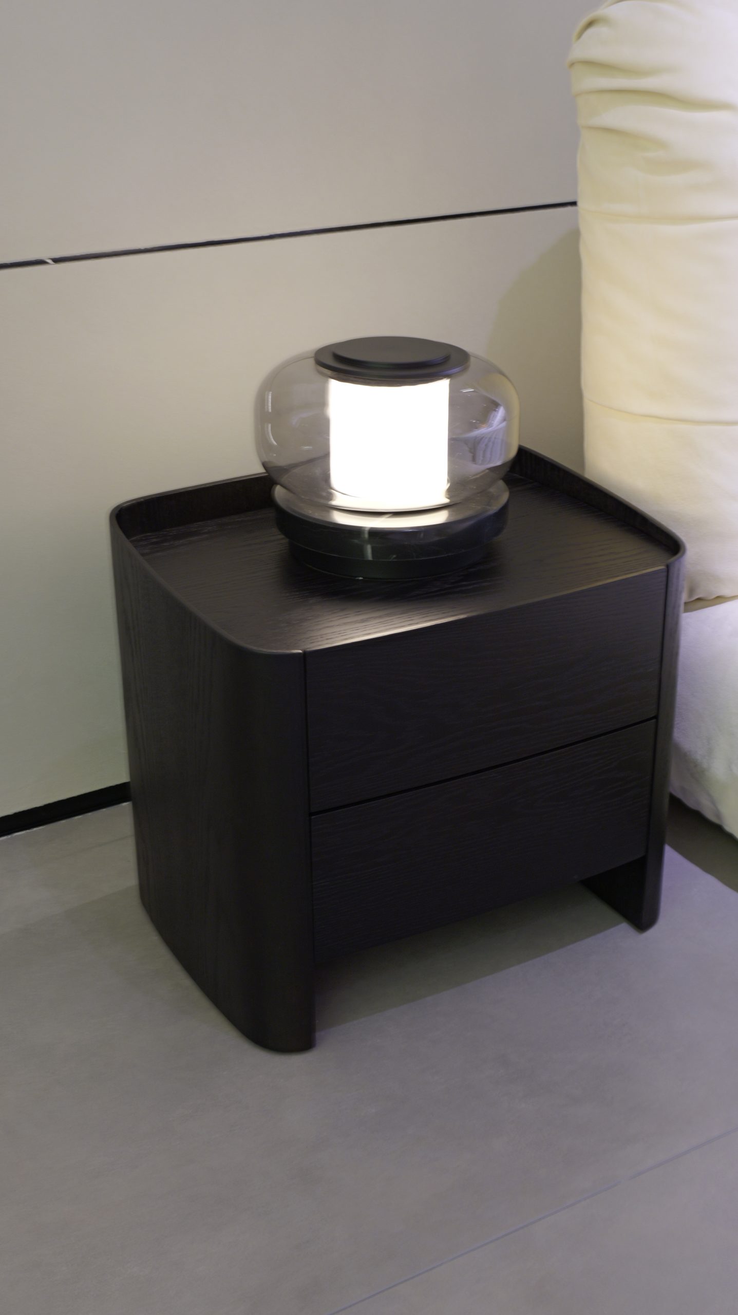 06 Nightstand