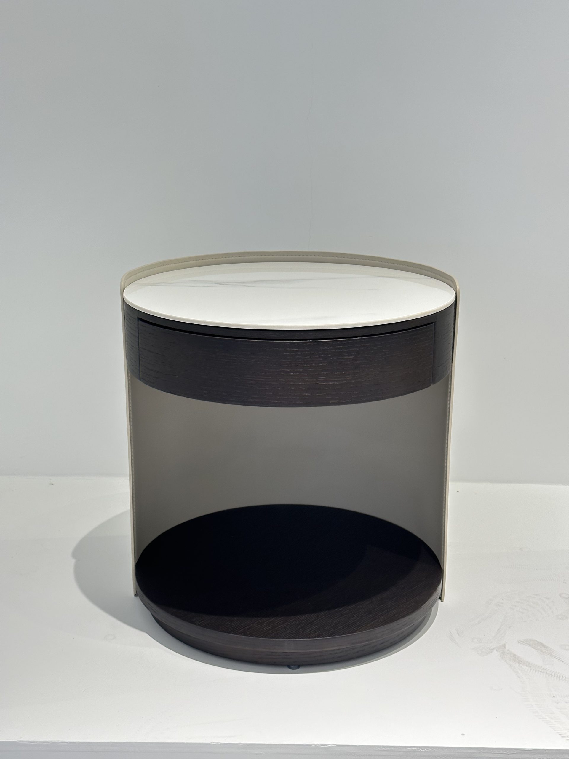 12 Nightstand 4