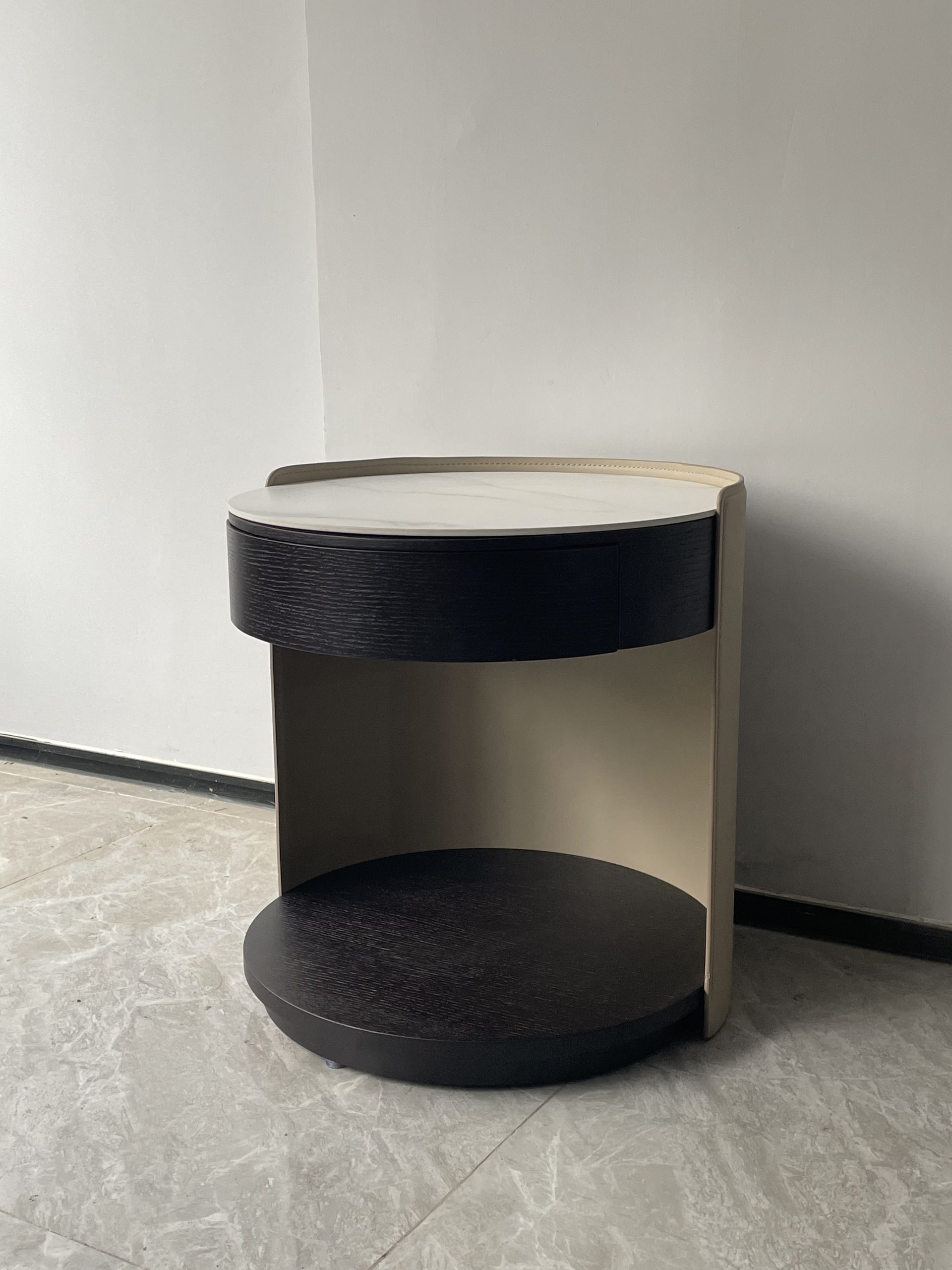 12 Nightstand 9