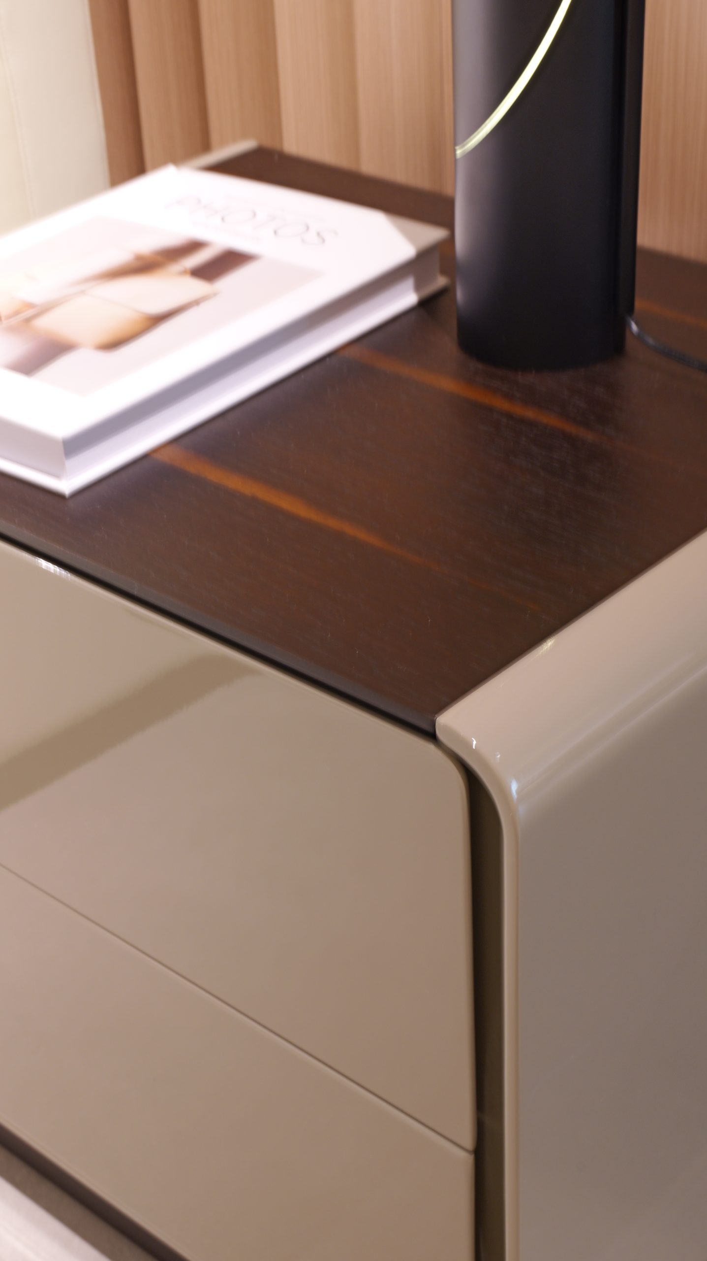 16 Nightstand 6