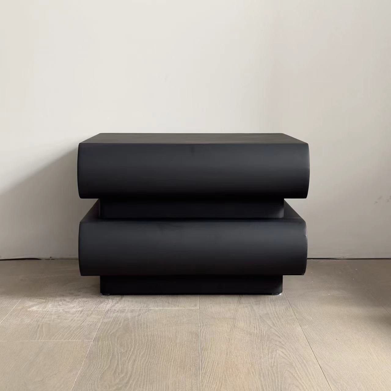 17 Nightstand 5