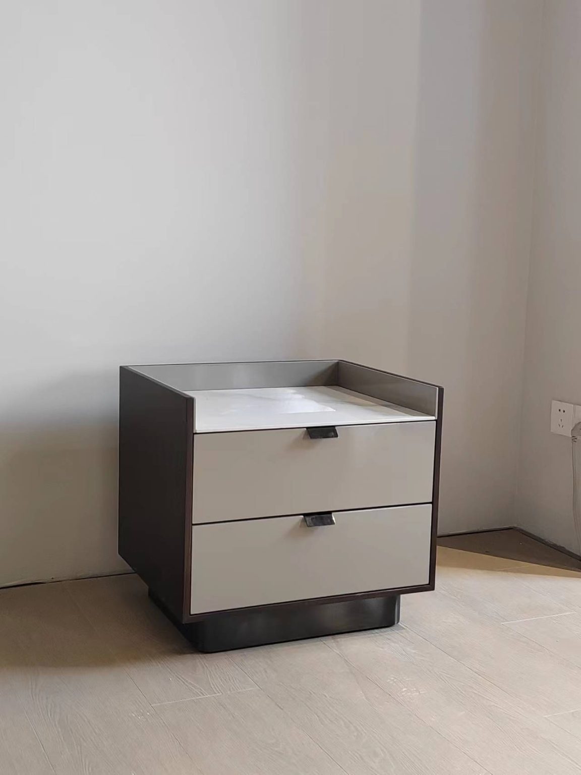 19 Nightstand 2