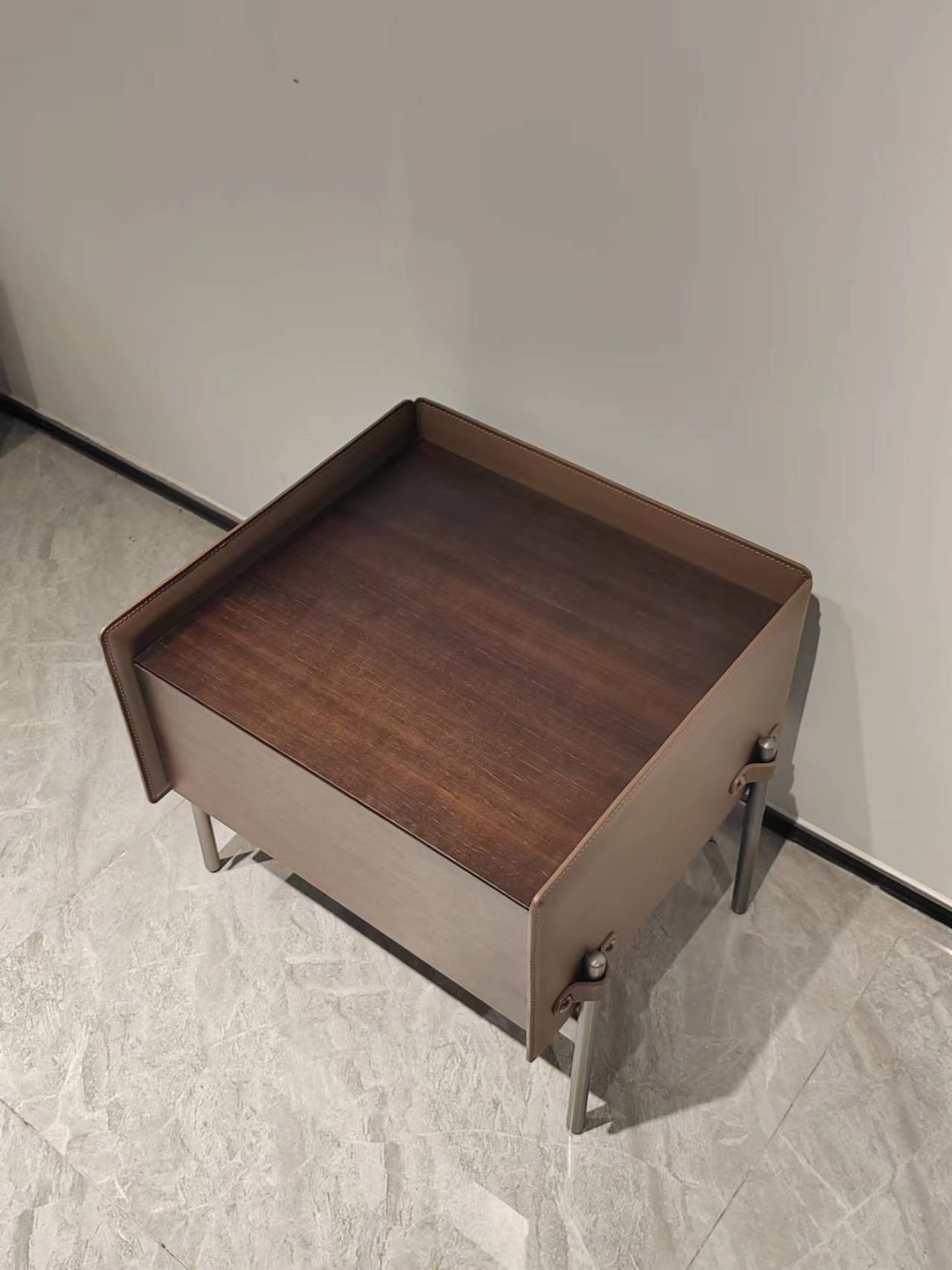 20 Nightstand 4