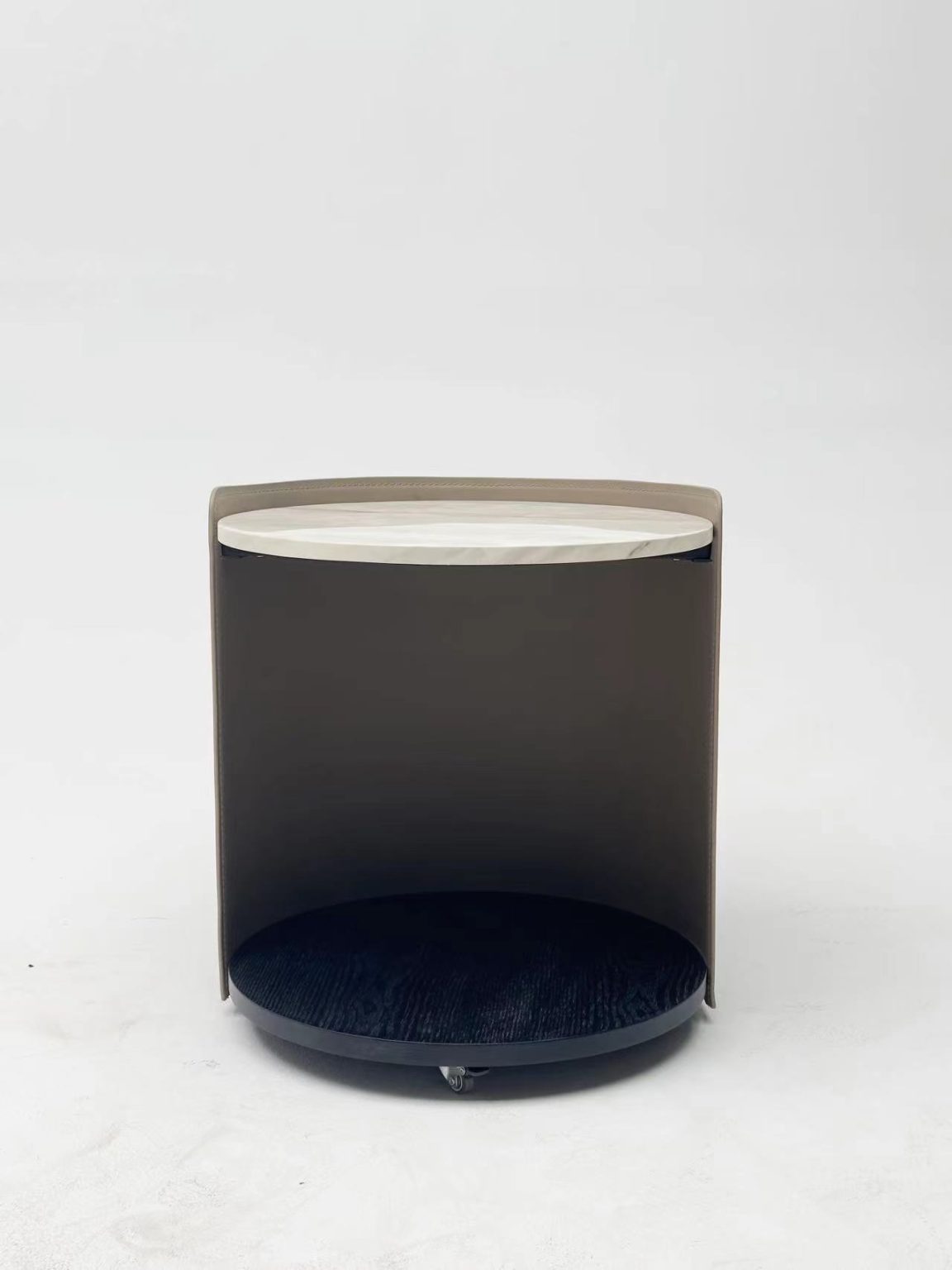 18 Nightstand 2