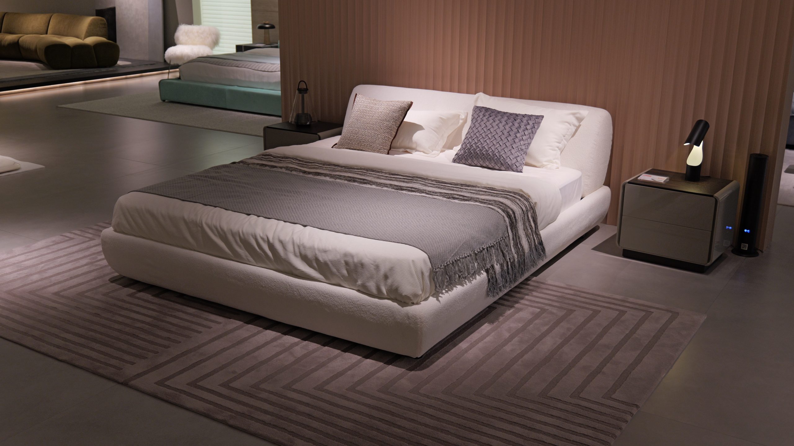 Supermoon Bed 8