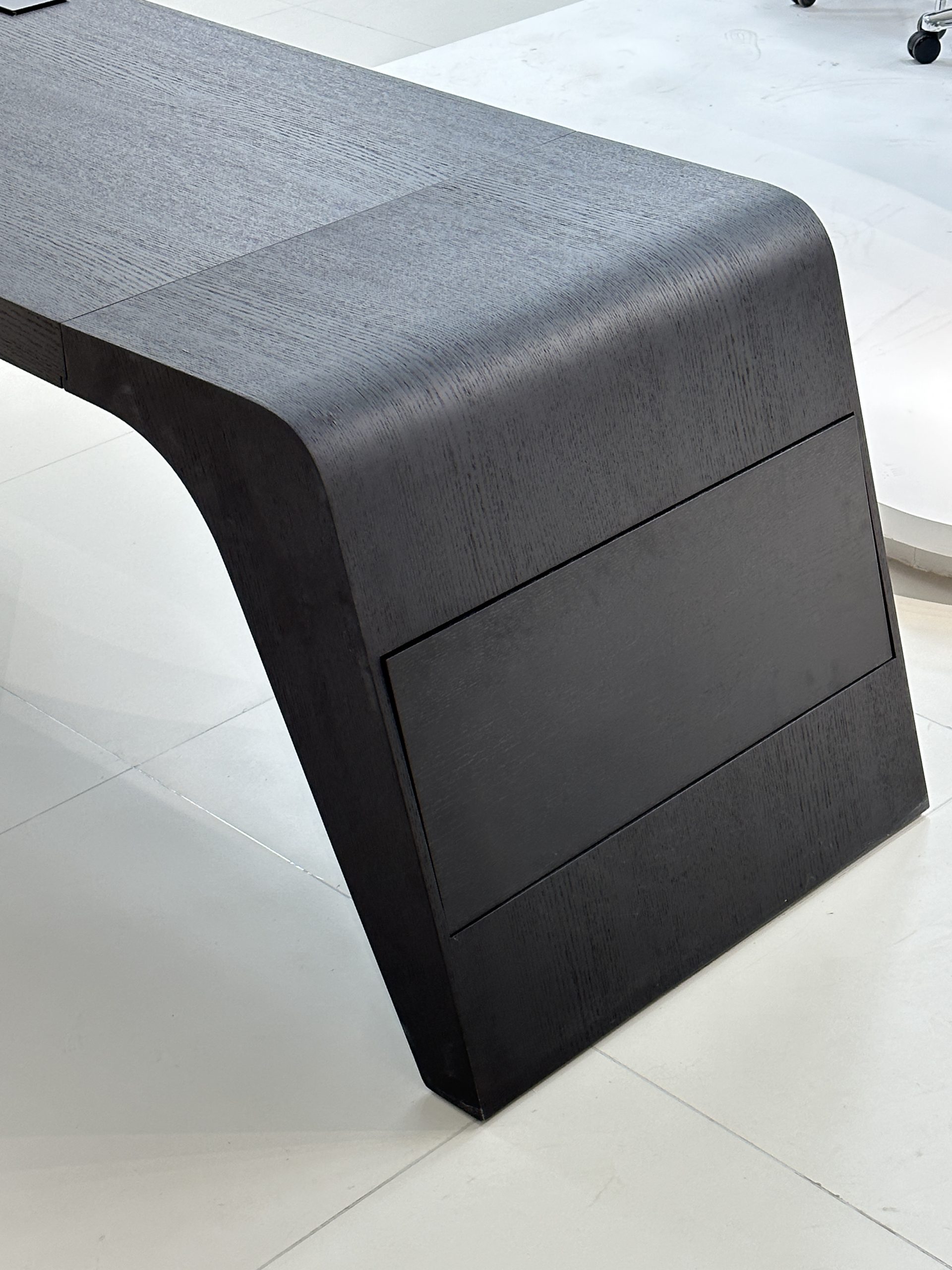 Theodore Desk 4