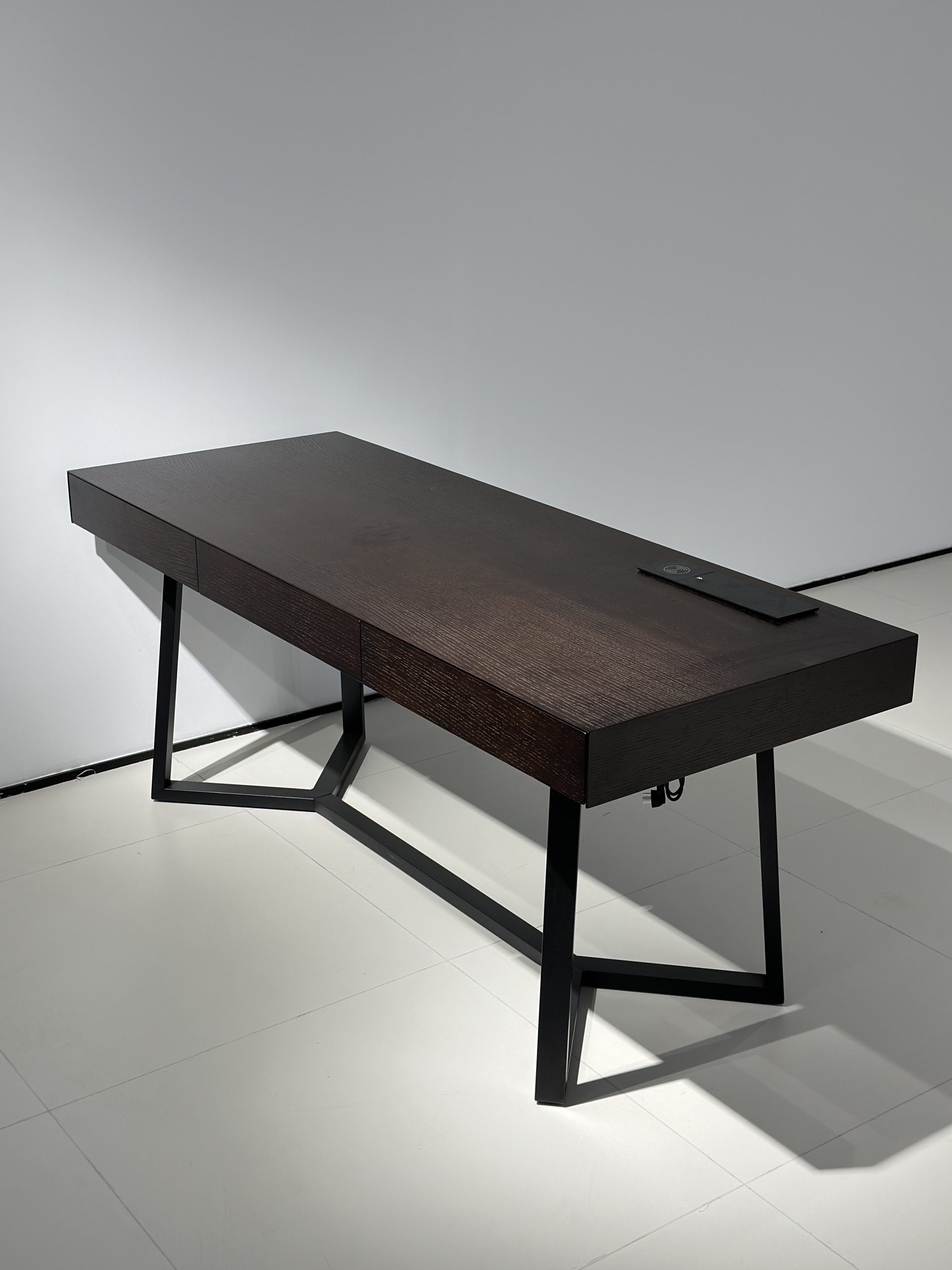 YARD Desk 3