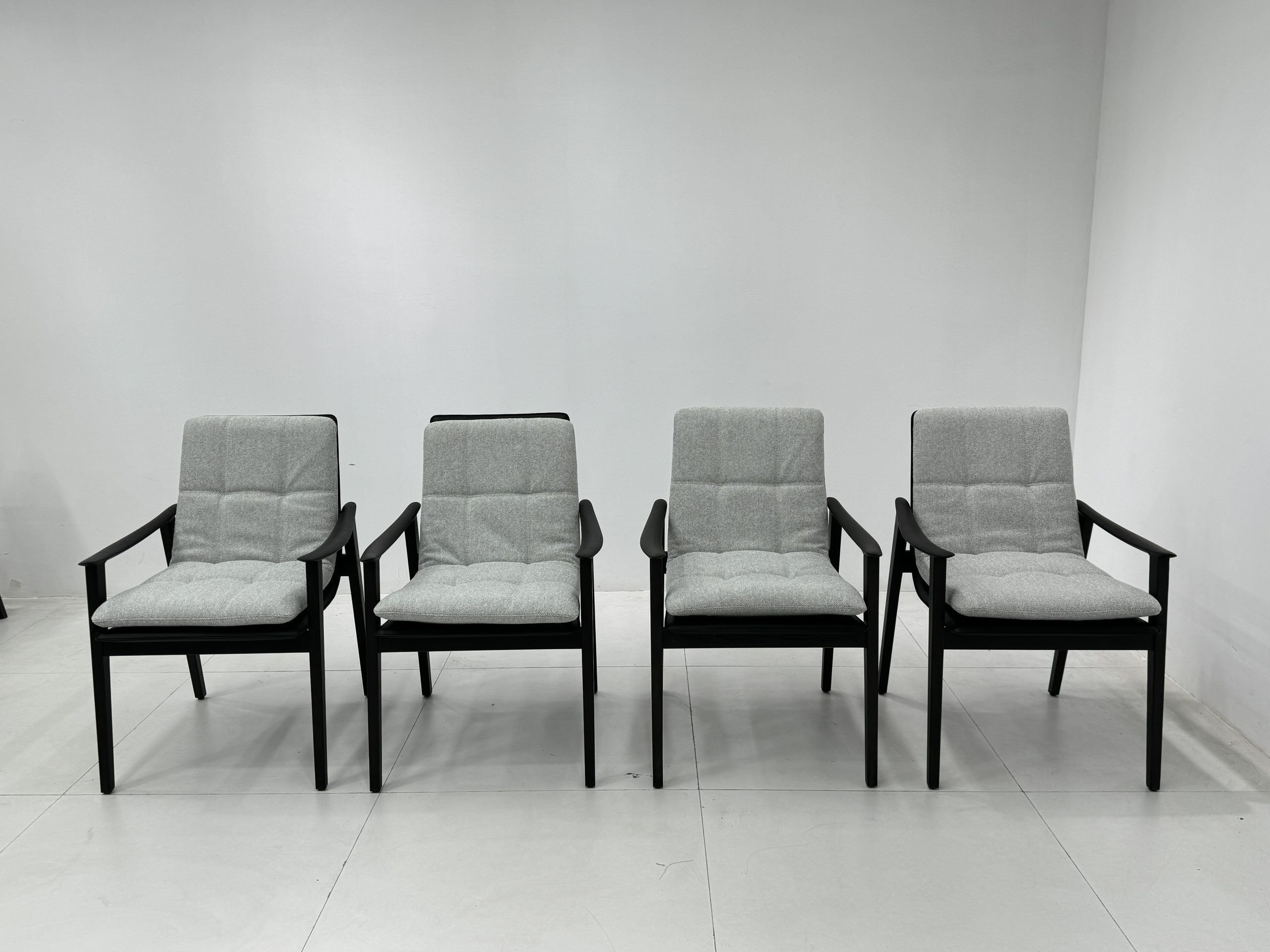 Fynn Chairs 3