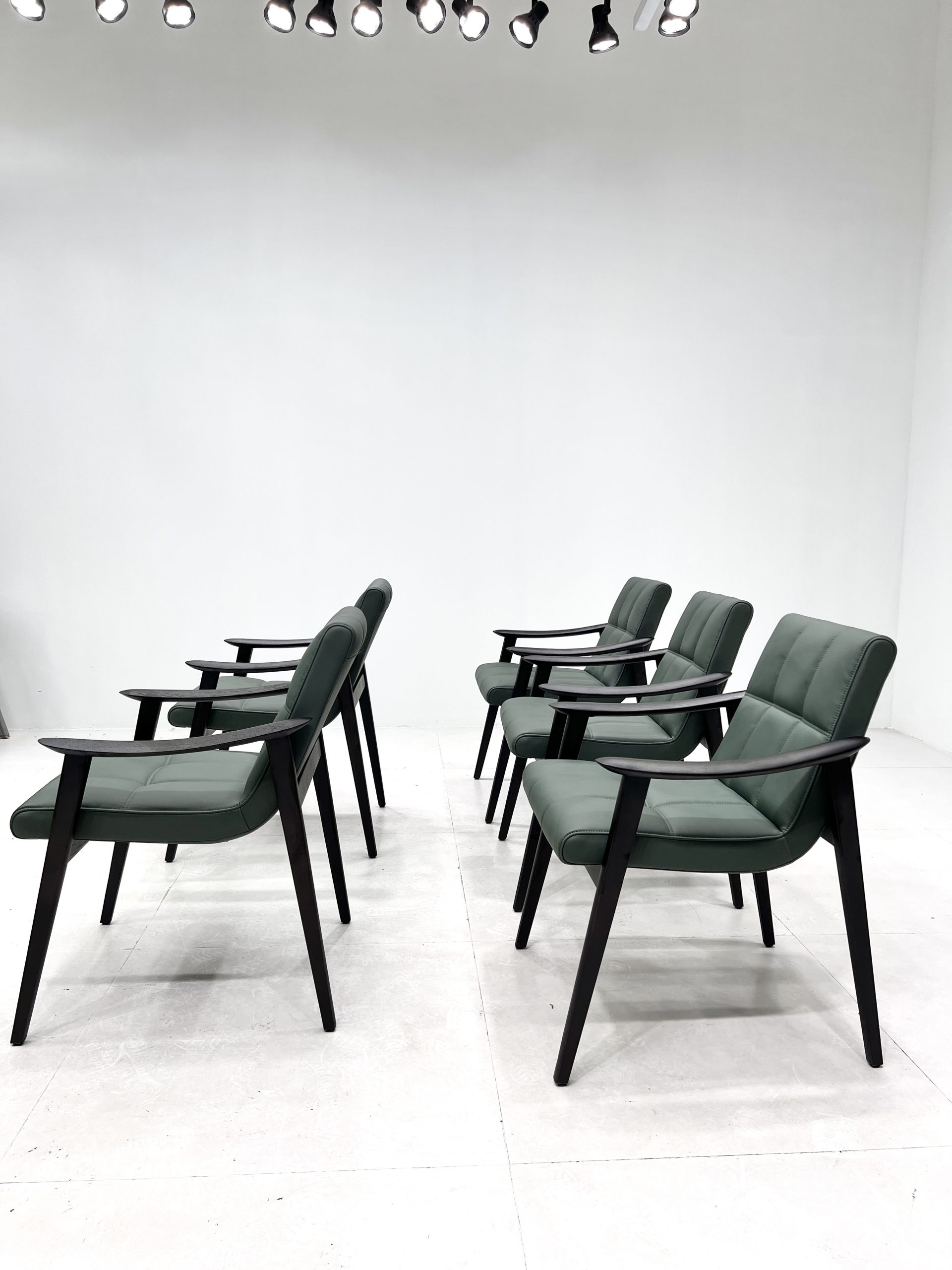 Fynn Chairs 9