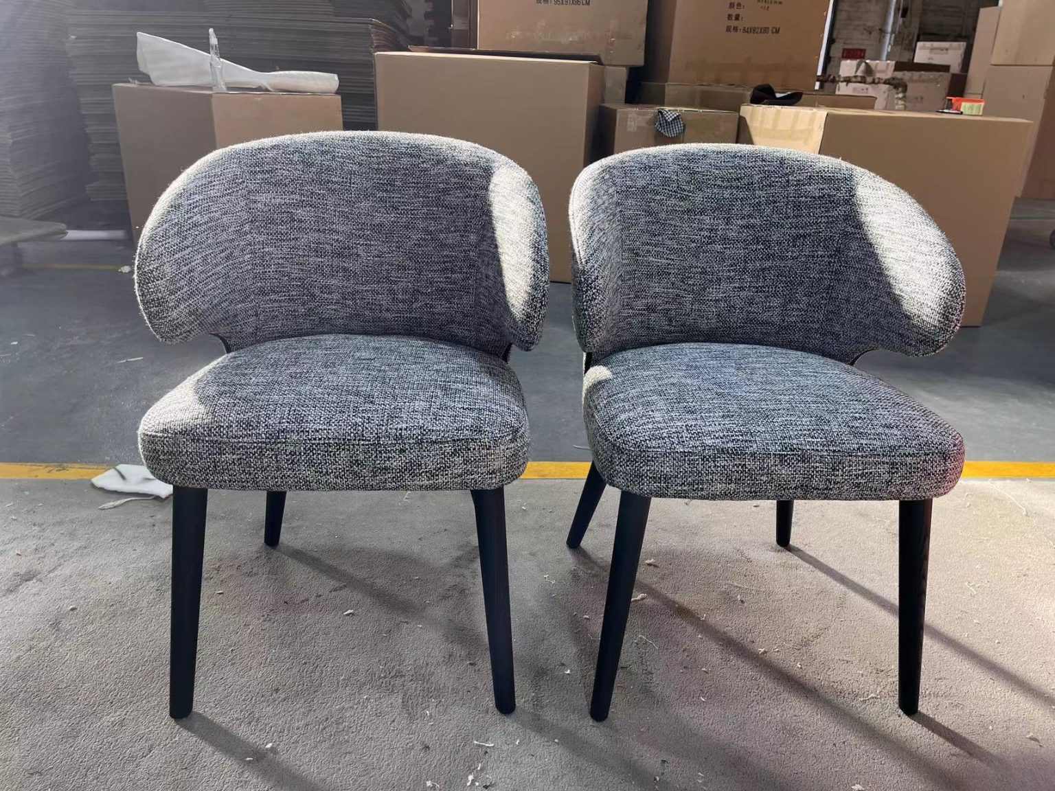 Aston Chair 2