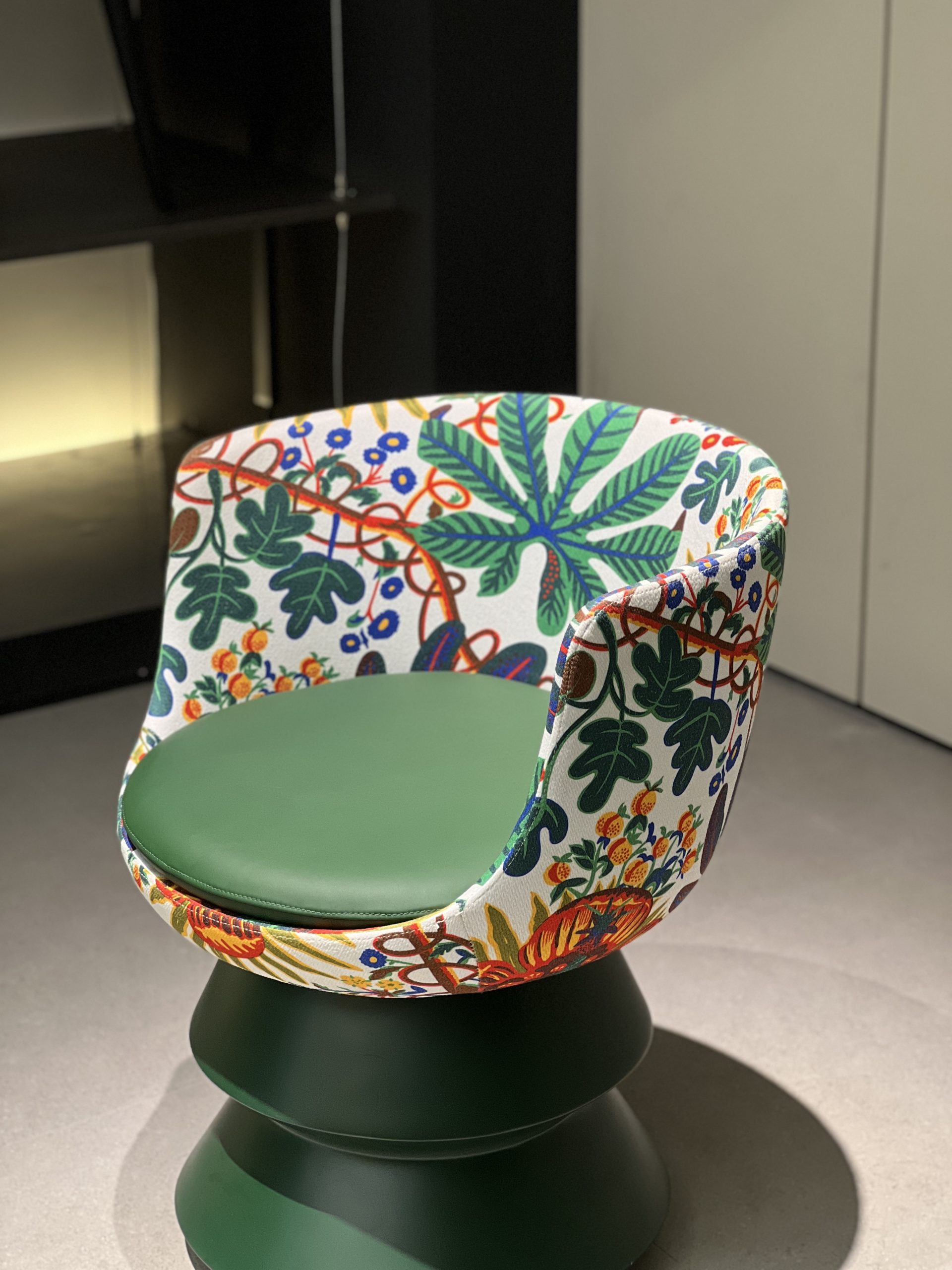 Dolls Chair 2