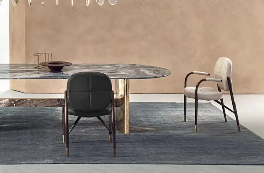 Fyra Chairs