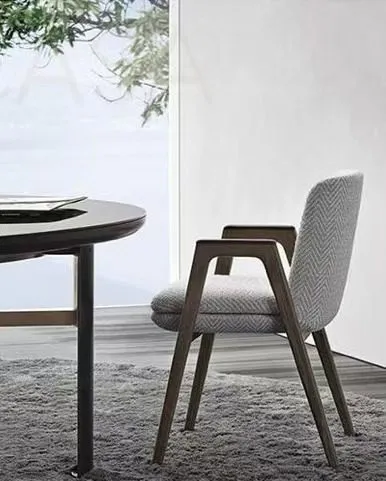 Lance Chair