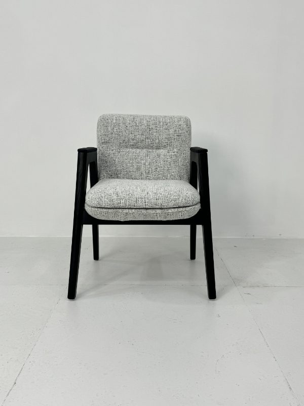 Lance Chair 3