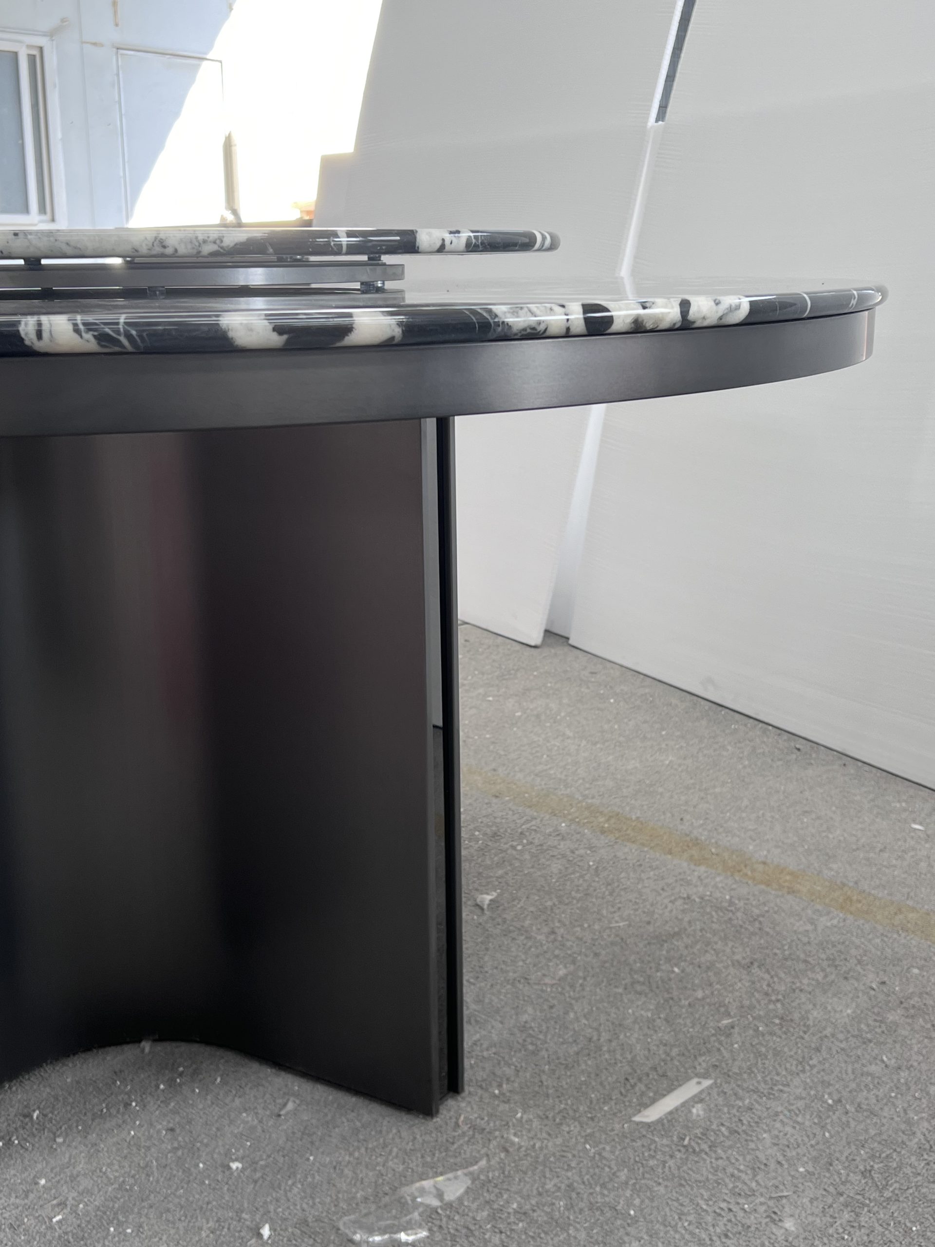 Marvin Dining Table 2
