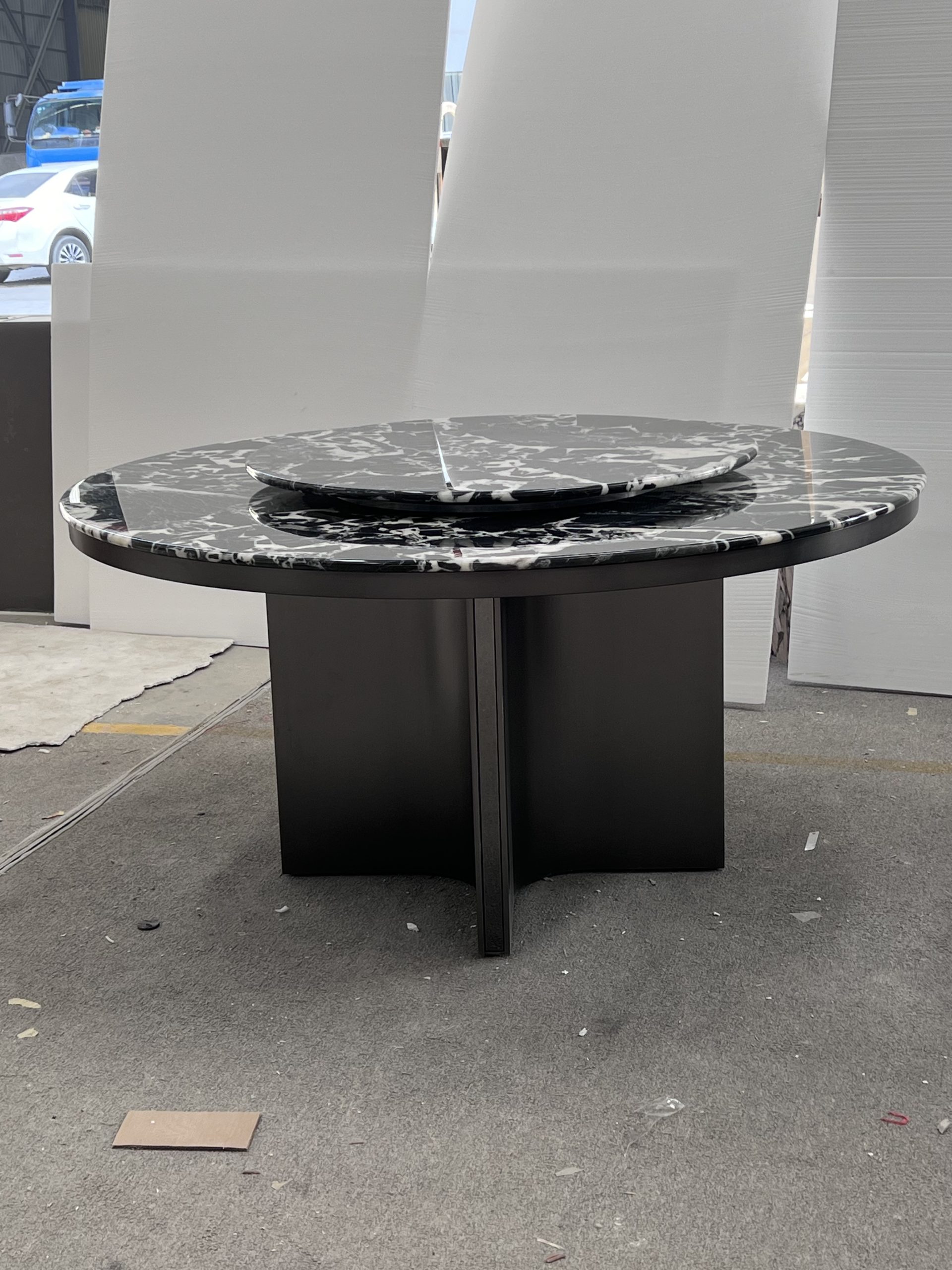 Marvin Dining Table 9