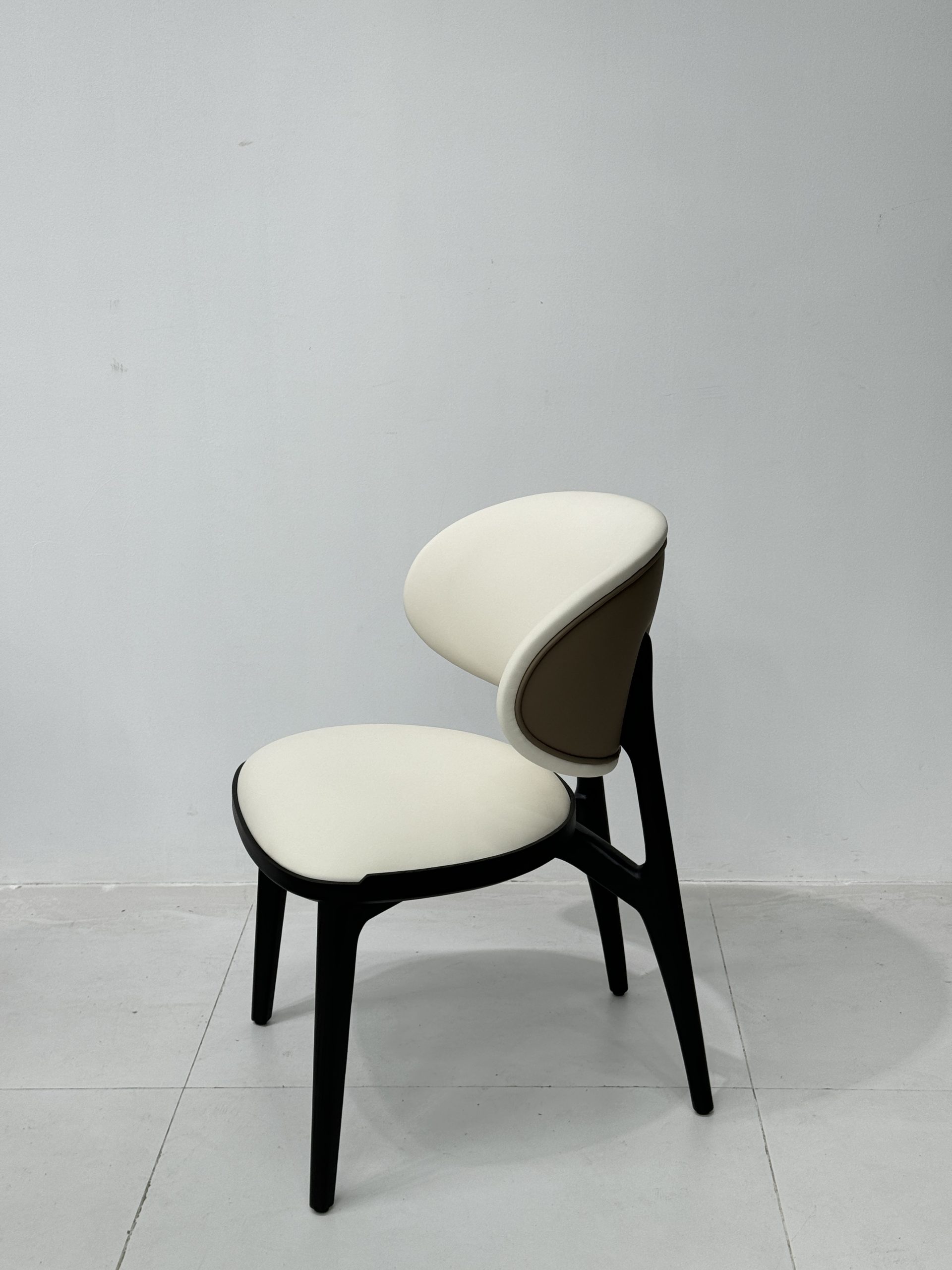 Pinnacle Chairs 3