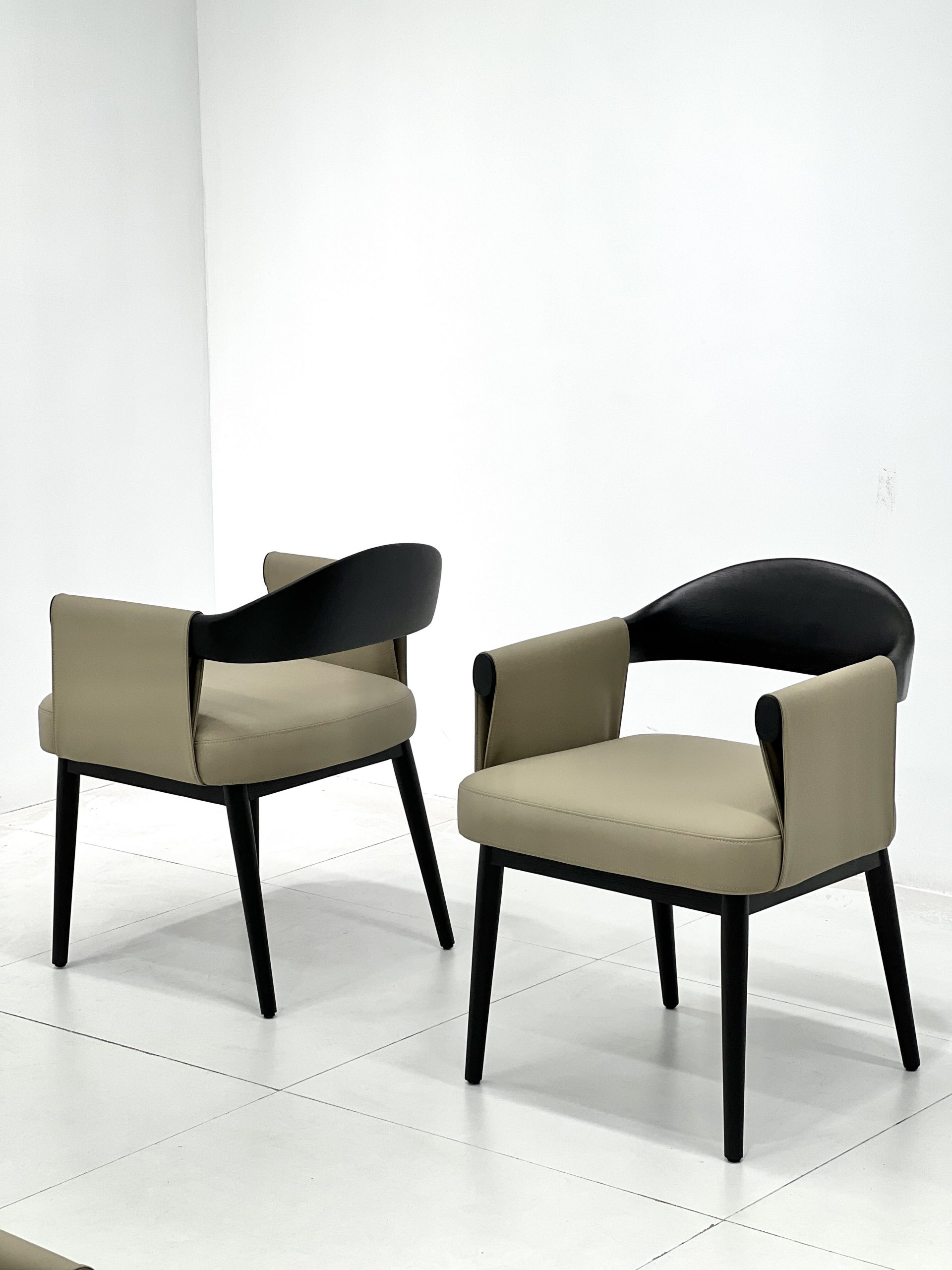 Razia chair 4