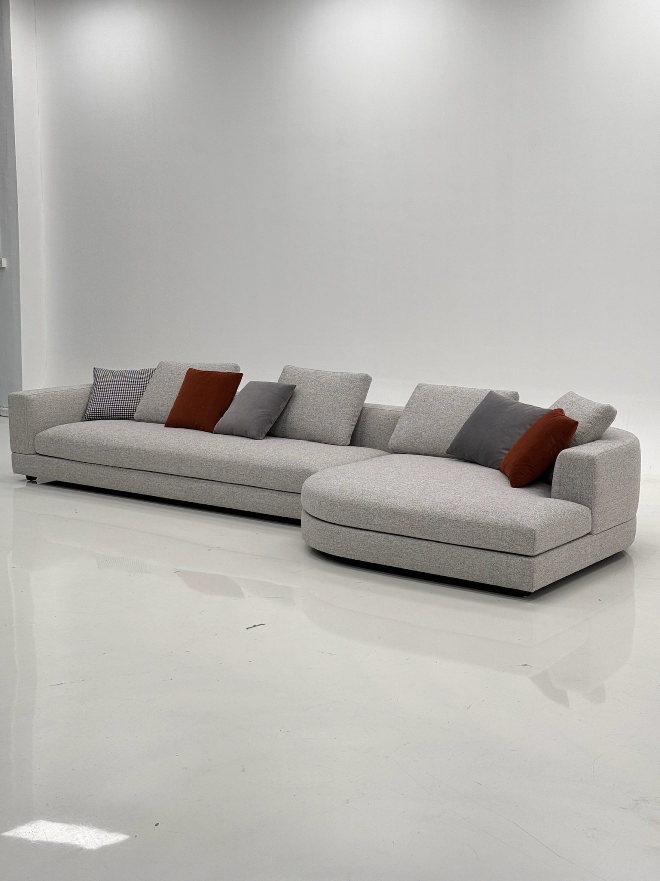Alexander Sofa 8