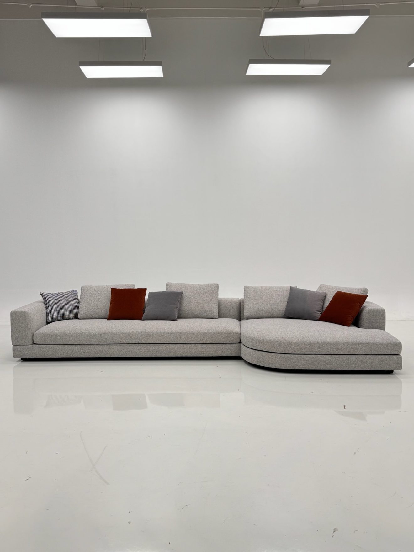 Alexander Sofa 10