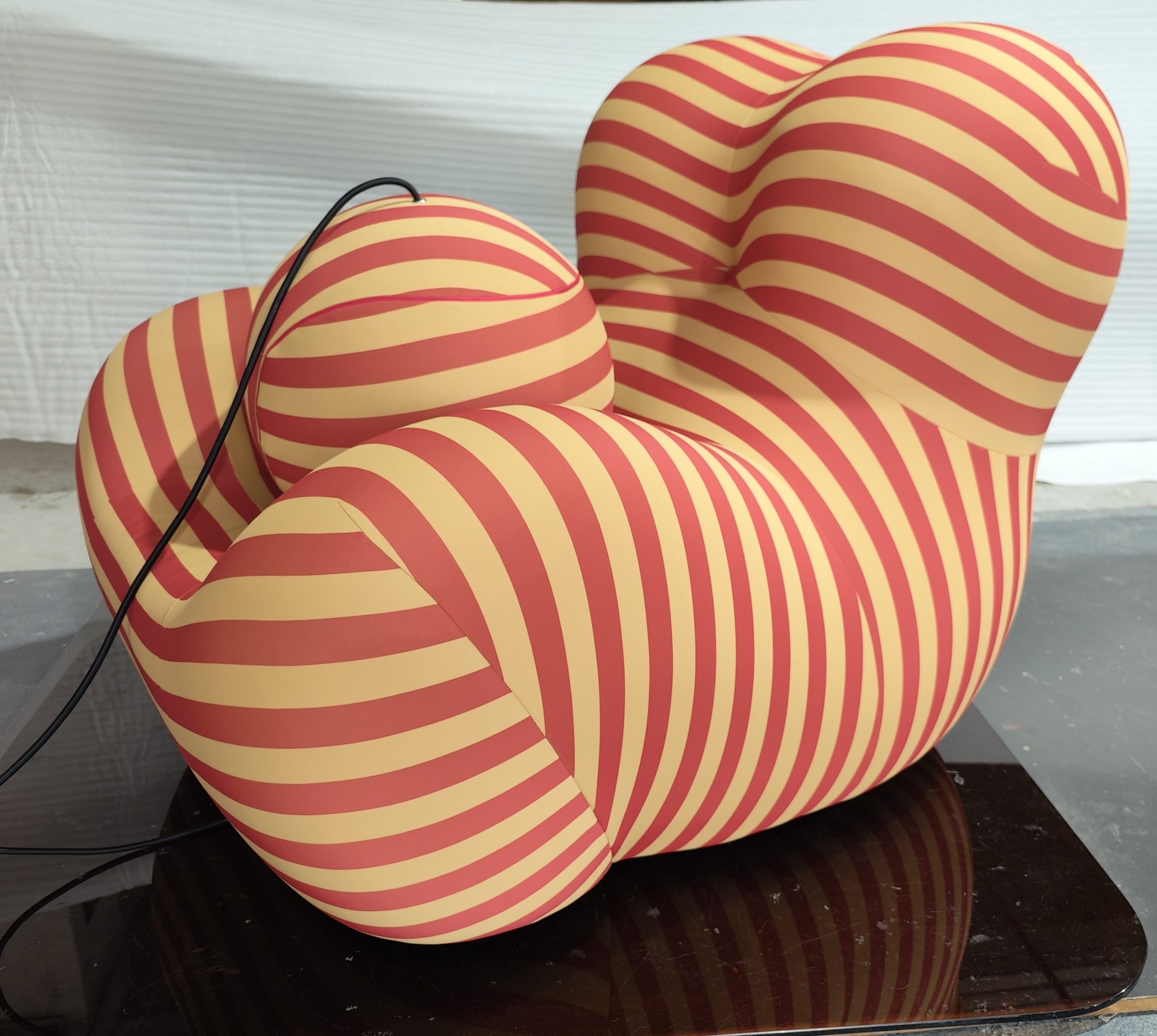 Armchair – Soara