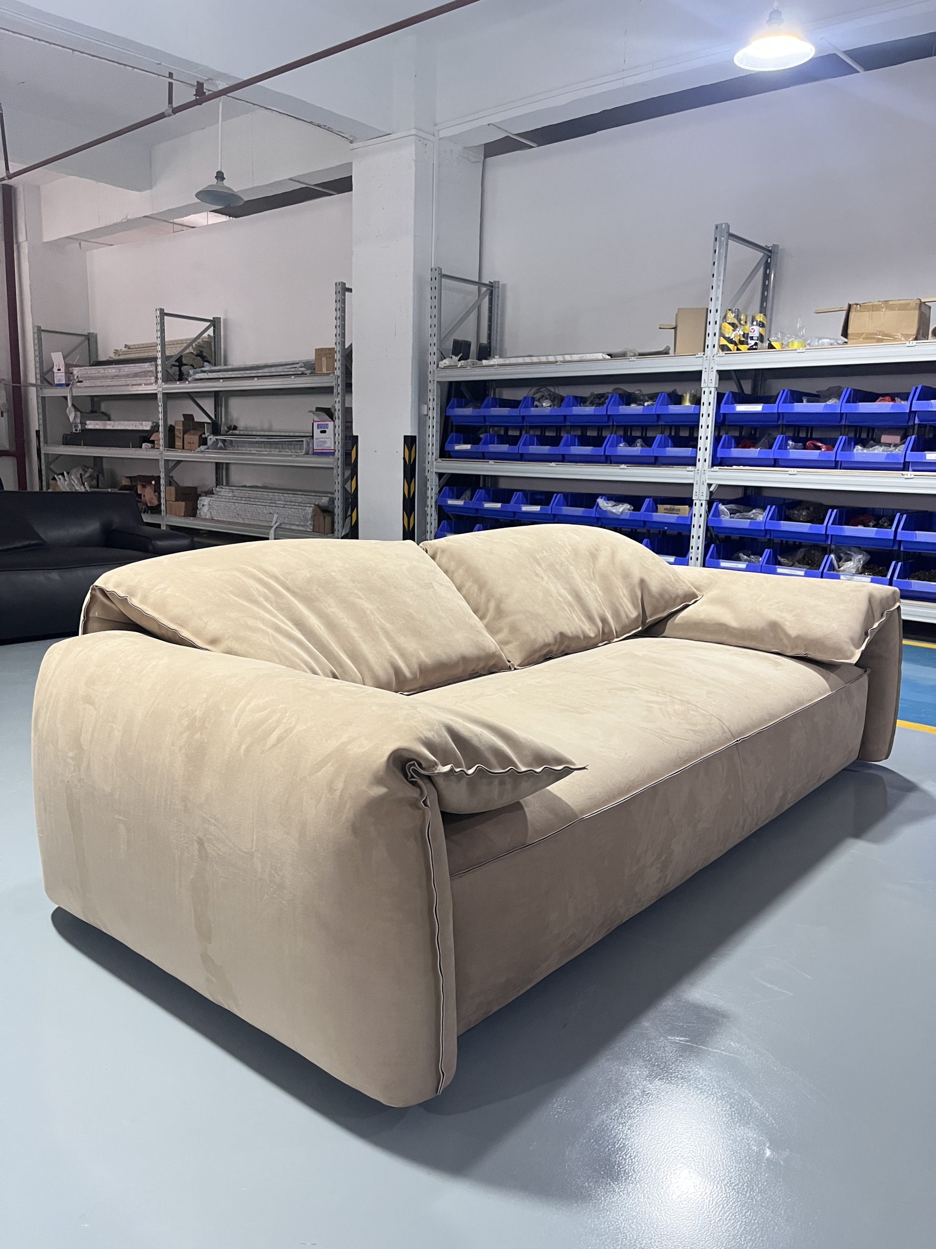 Casablanca Sofa 2