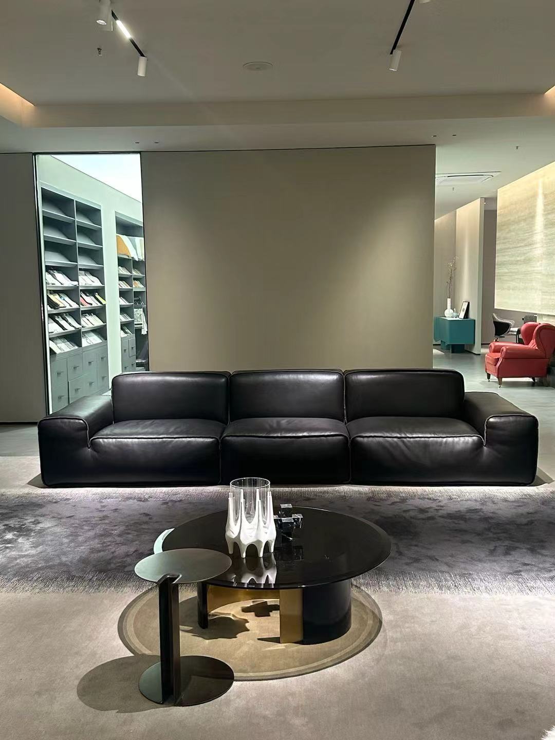 Chateaud AX Sofa 8