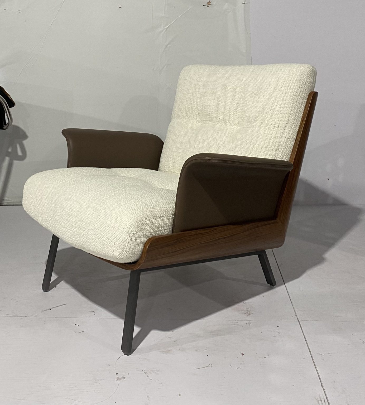 Daiki Chair 4