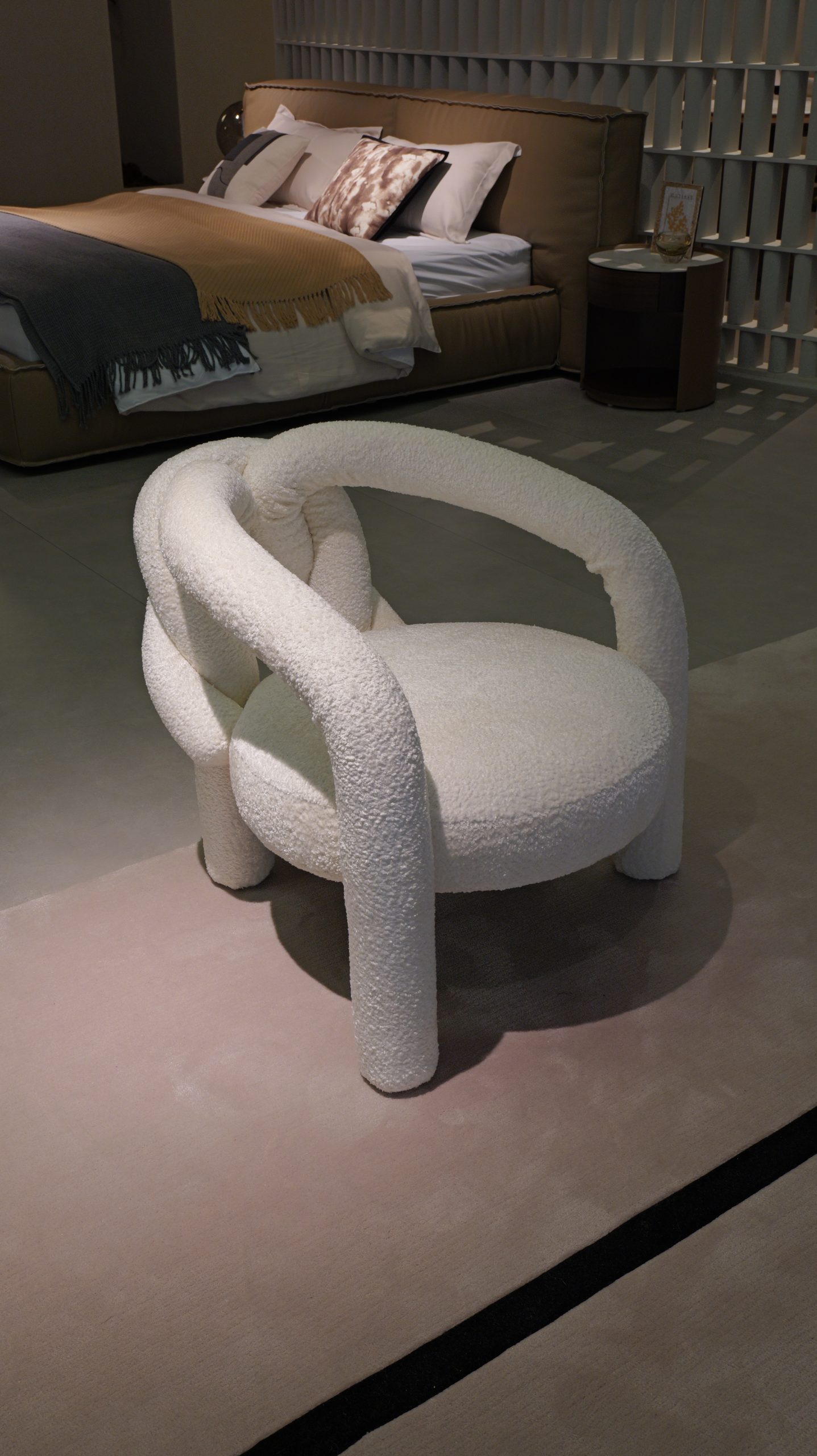 Dudet Chair 2