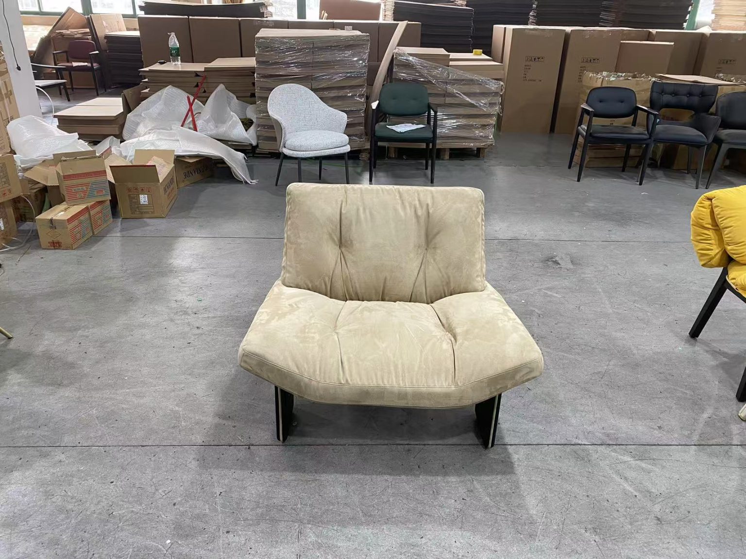 Emmi Chair 3