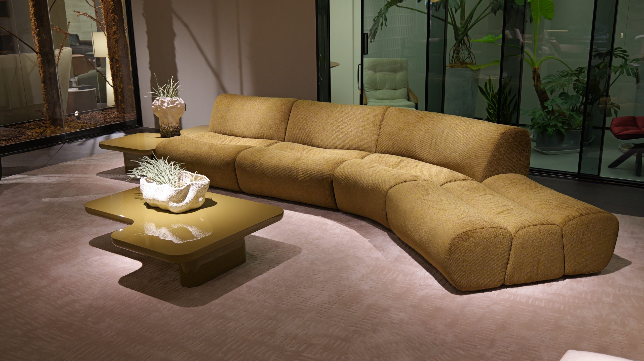 Ernest Sofa 8
