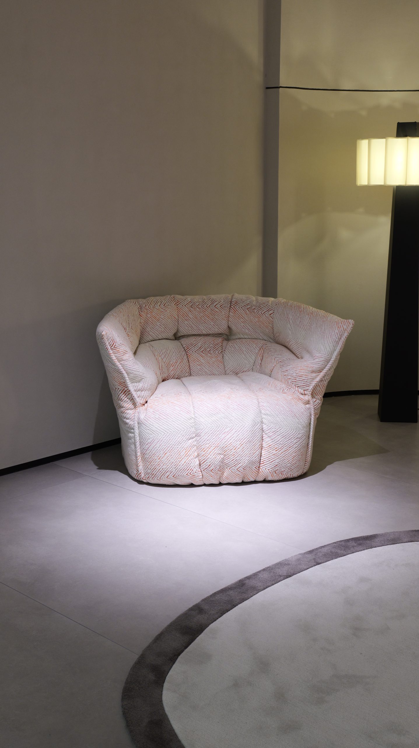 Nero Armchair 3