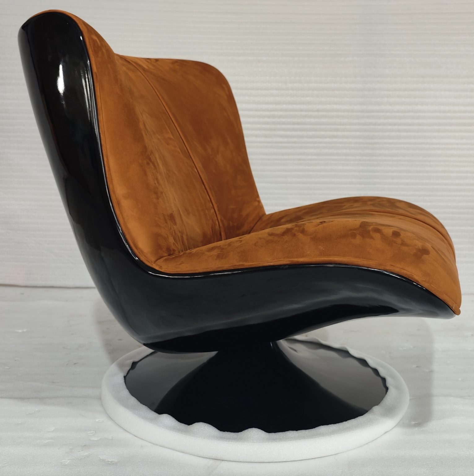 Marilyn Chair 2