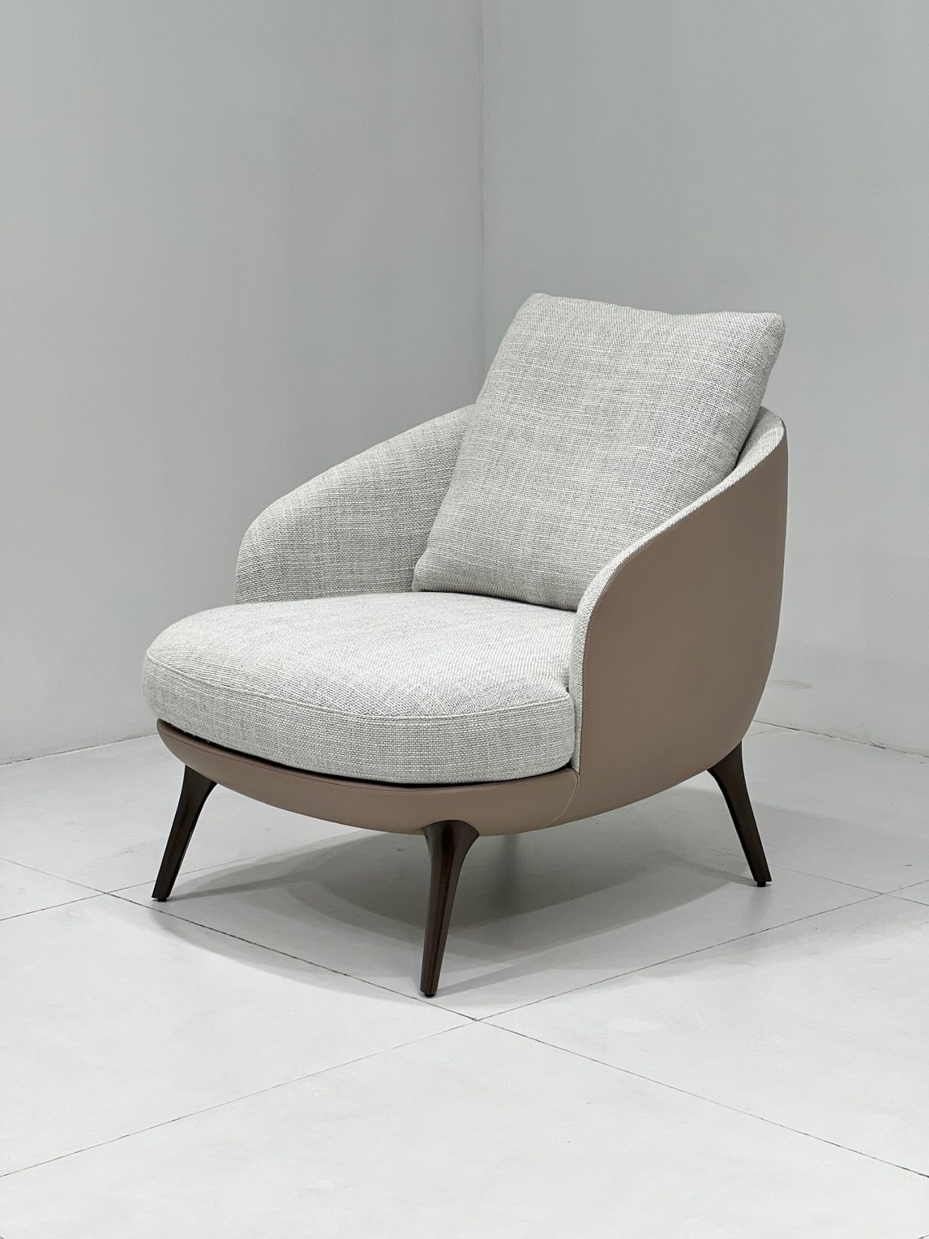 Raphael Chair 8
