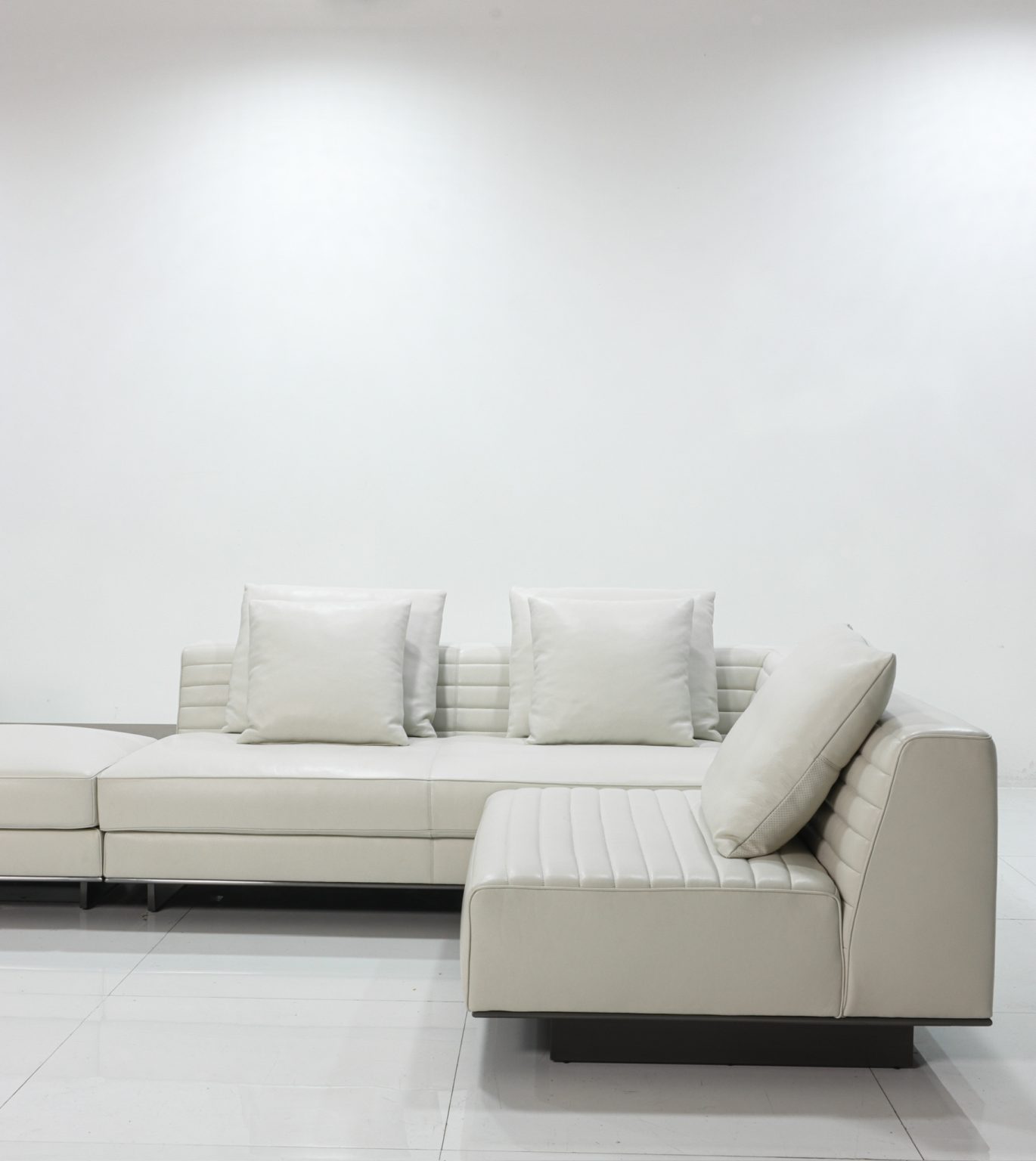 Roger Sofa 2