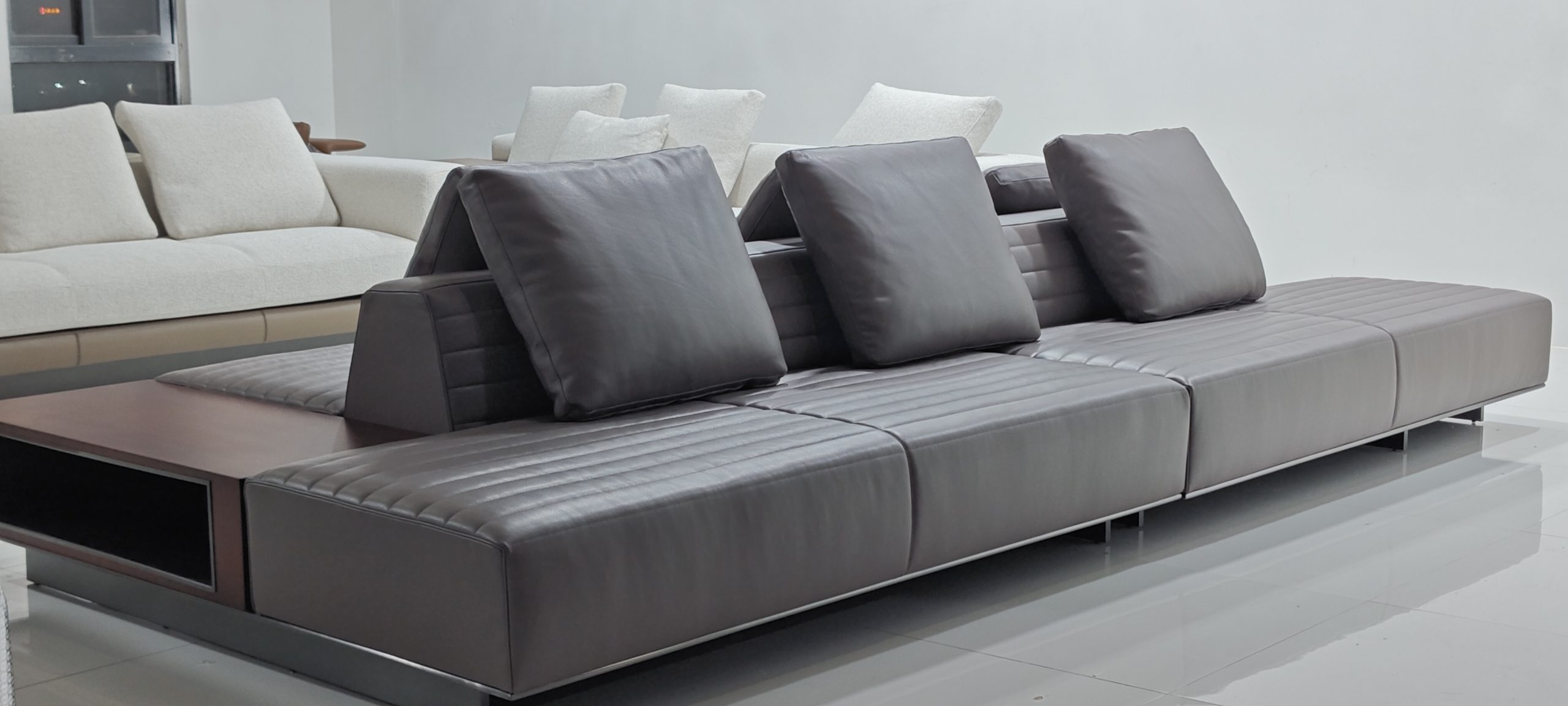 Roger Sofa 5