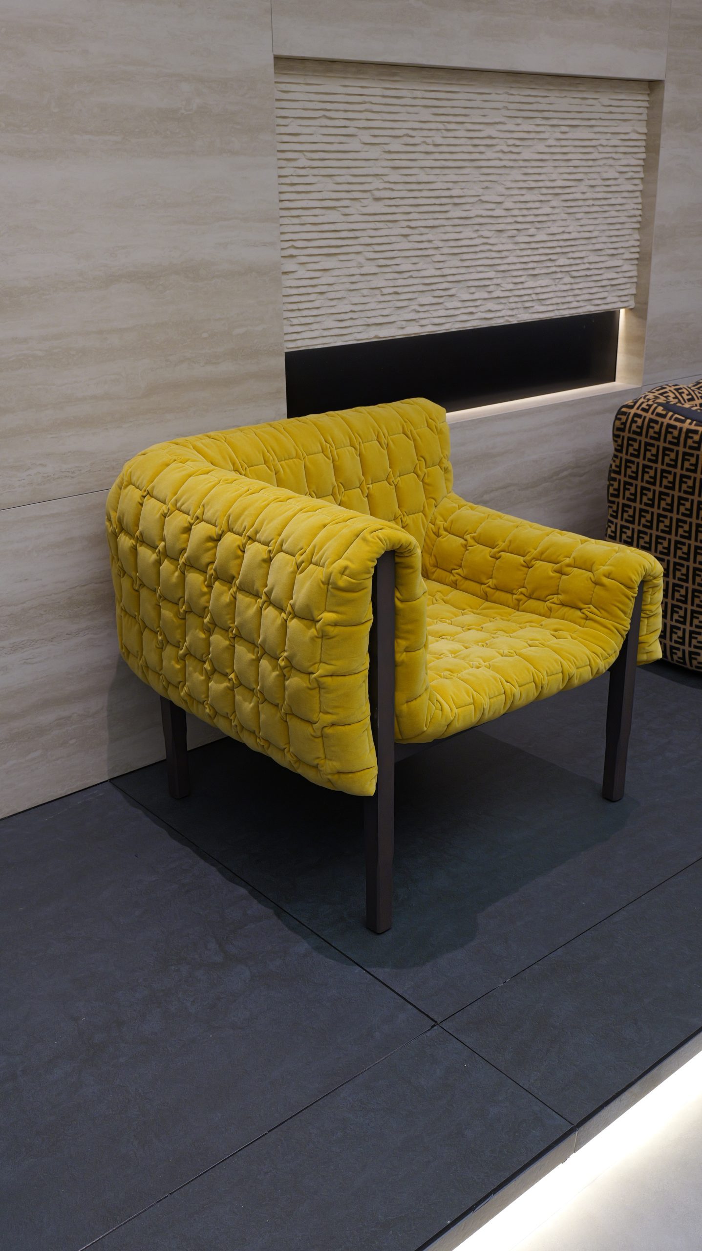 Ruche Chair 2