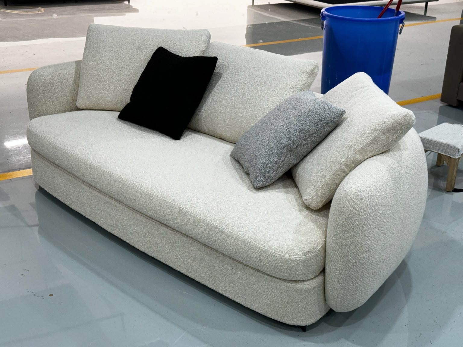 Saint-Germain Sofa 5