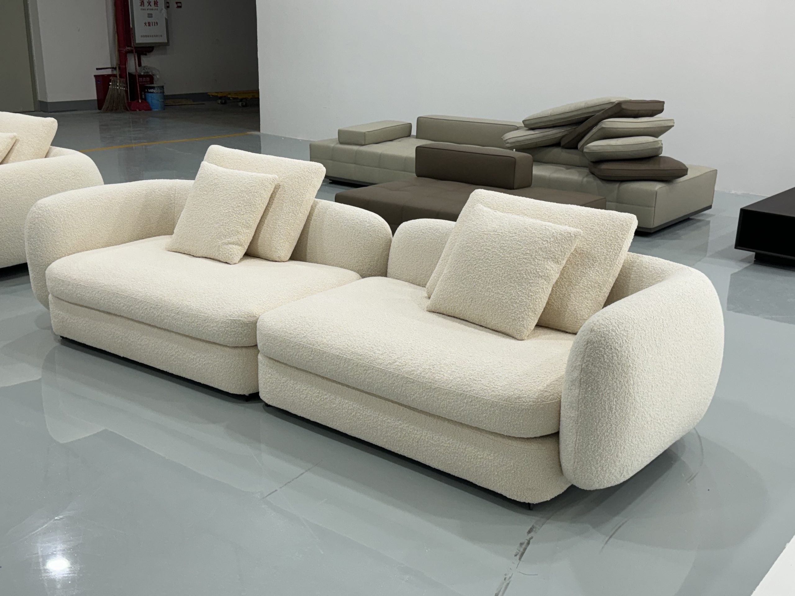 Saint-Germain Sofa 6