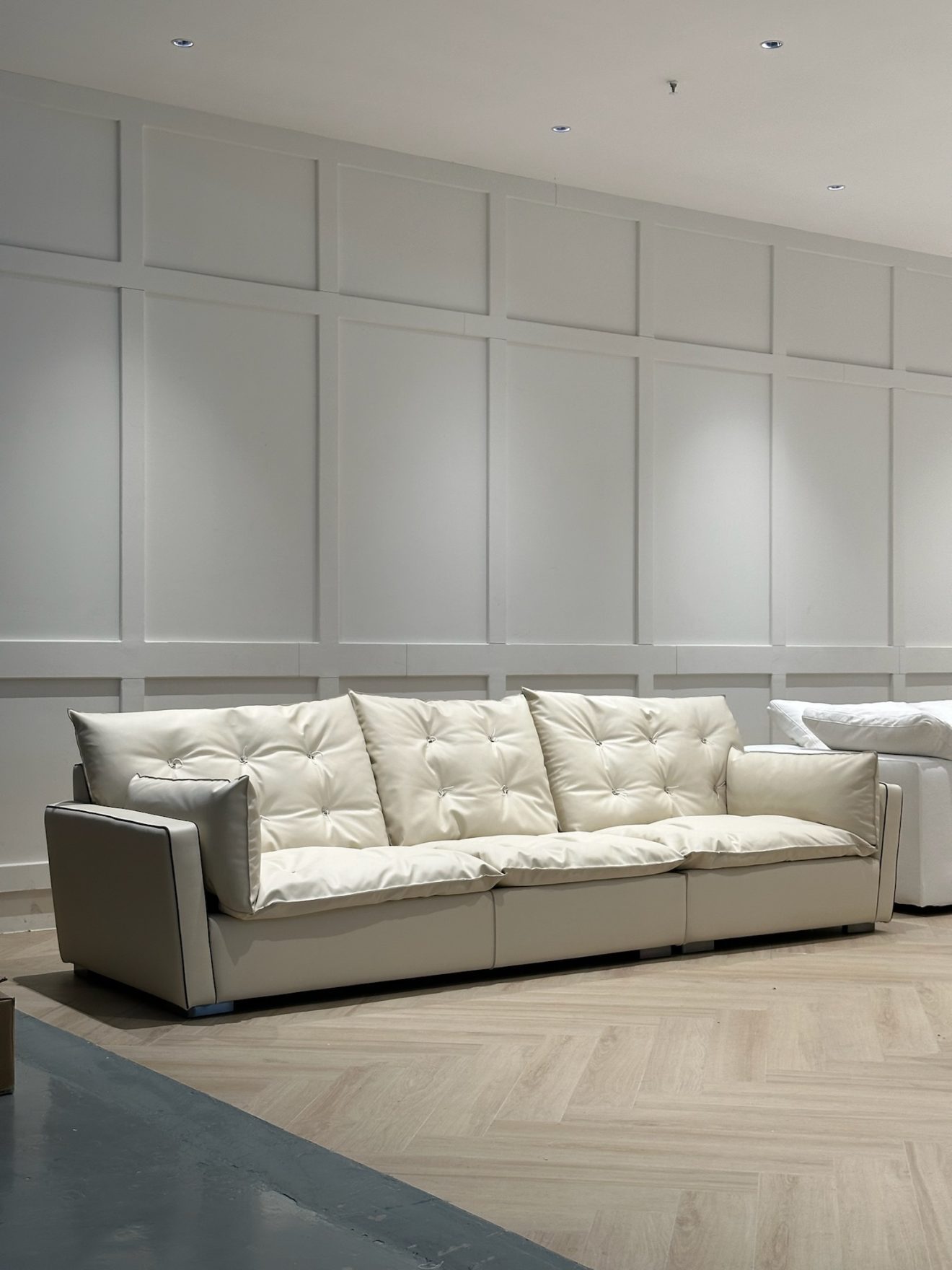 Sorrento Sofa 3