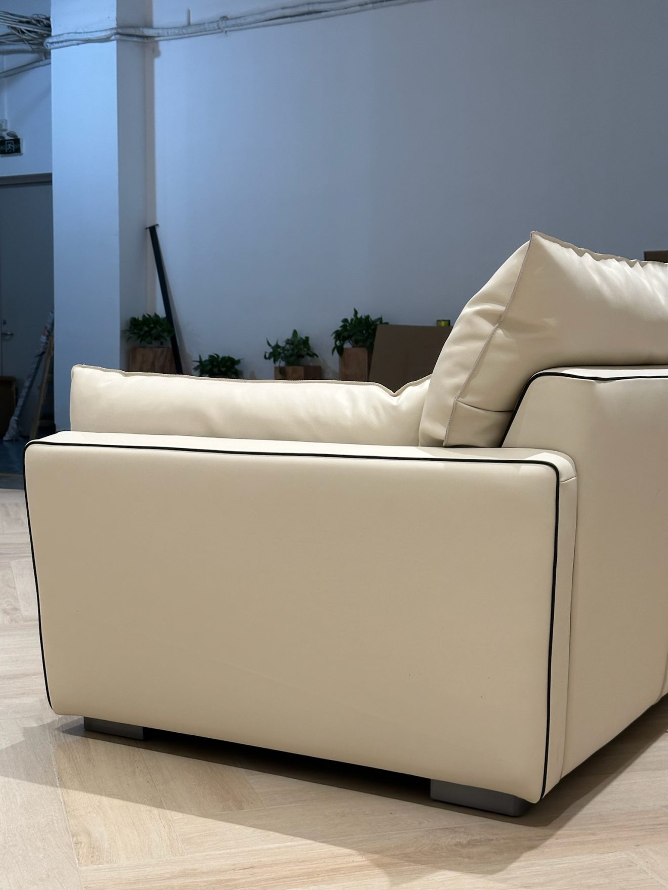 Sorrento Sofa 7