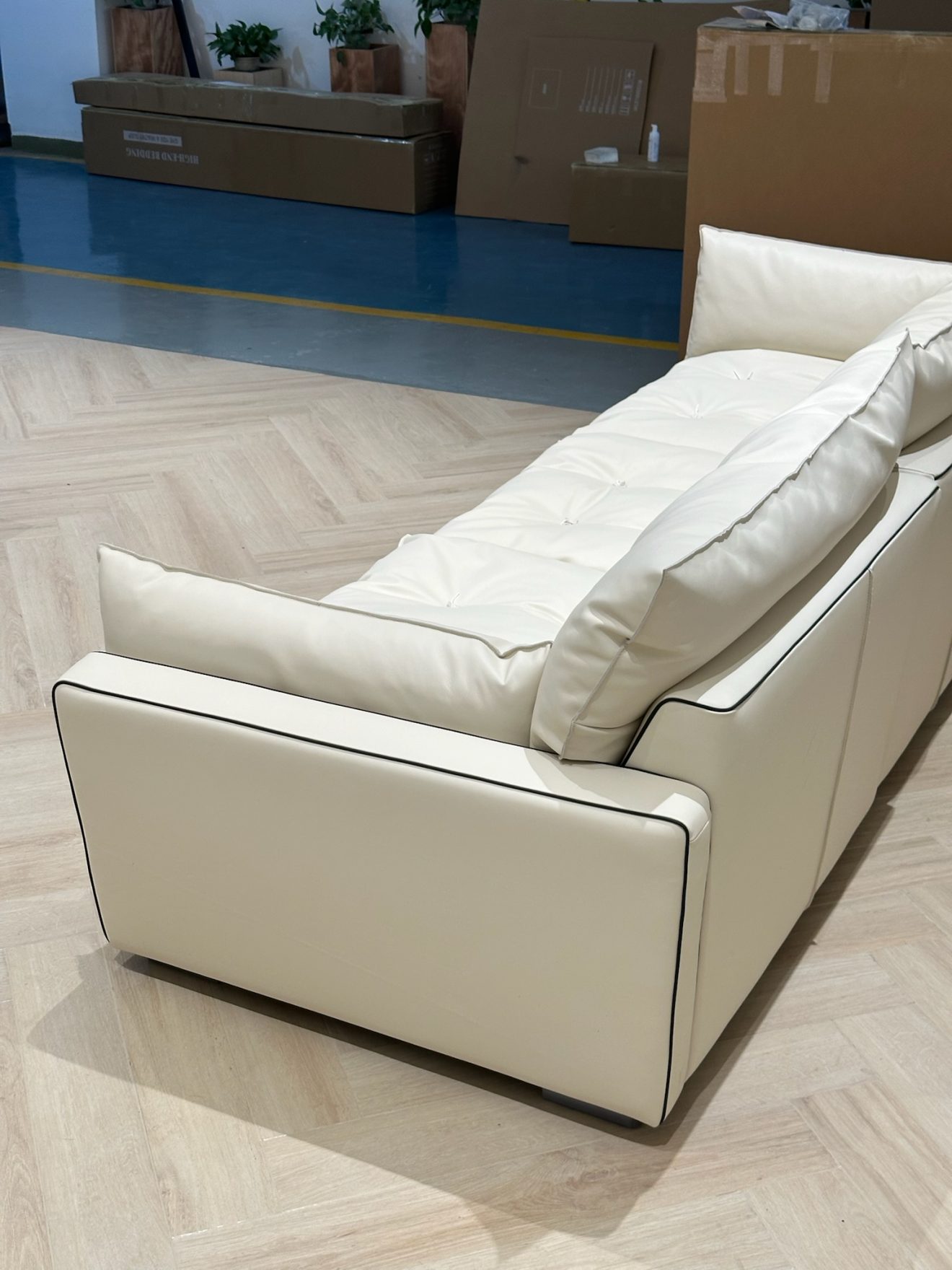 Sorrento Sofa 8