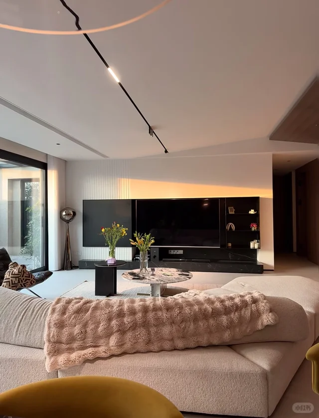 A Refined Home After Years of Living