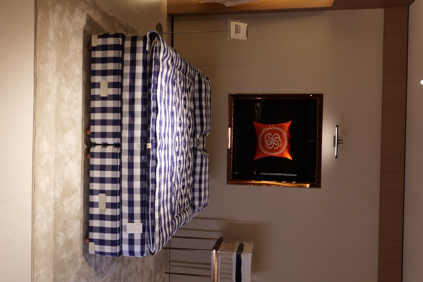 Malmo Pro D1000 mattress in the CXCASA showroom