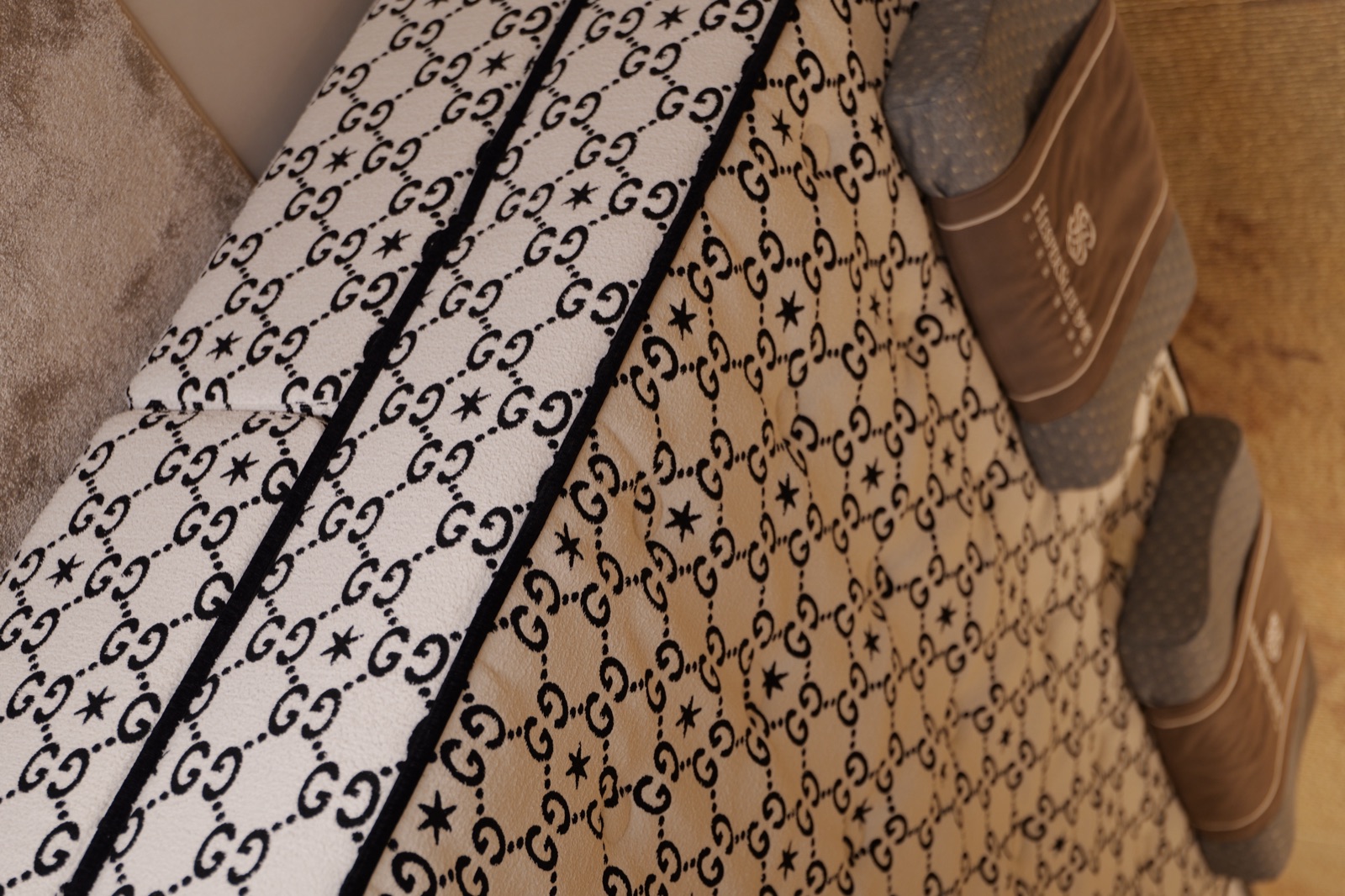 Star Sleep N9 mattress material and finish detail
