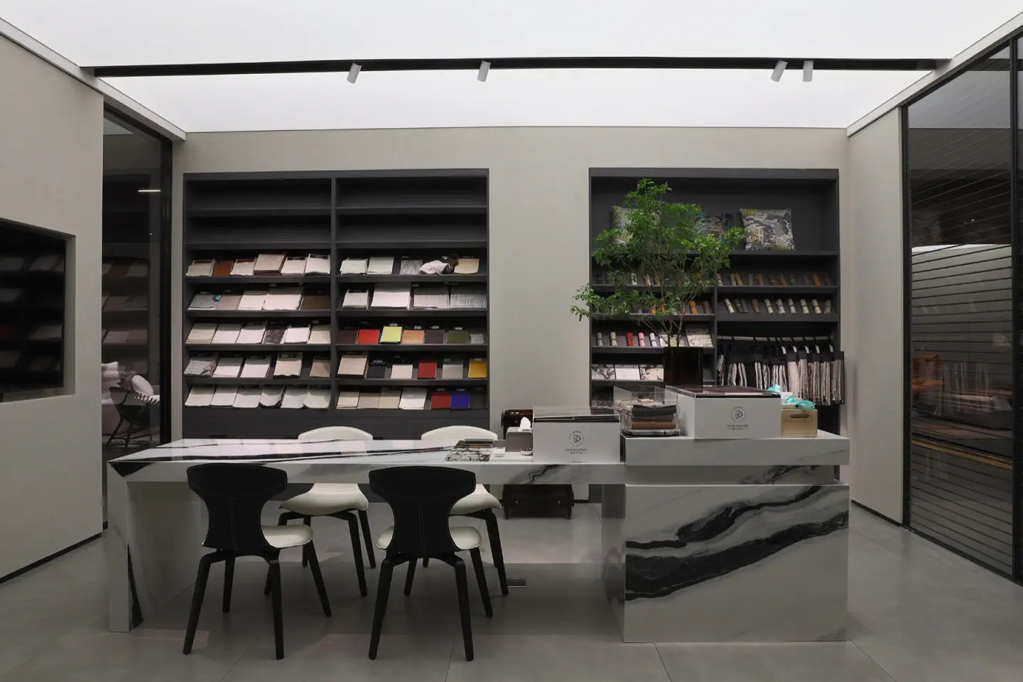 Minimalist Style image 10