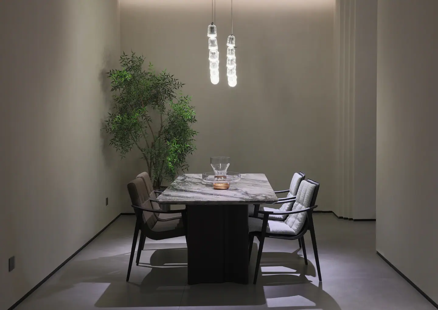 Minimalist Style image 3
