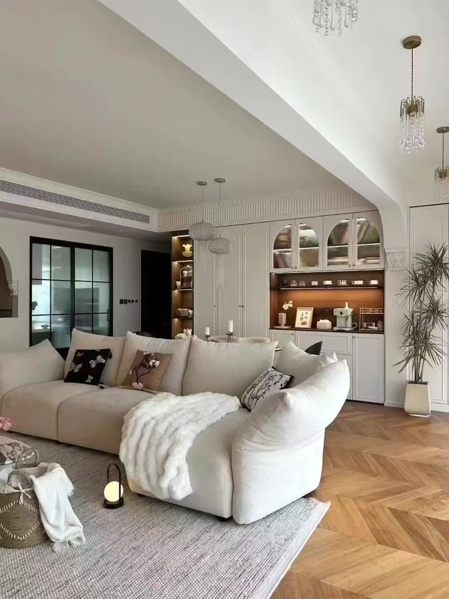 North America · 1000 sqm Villa